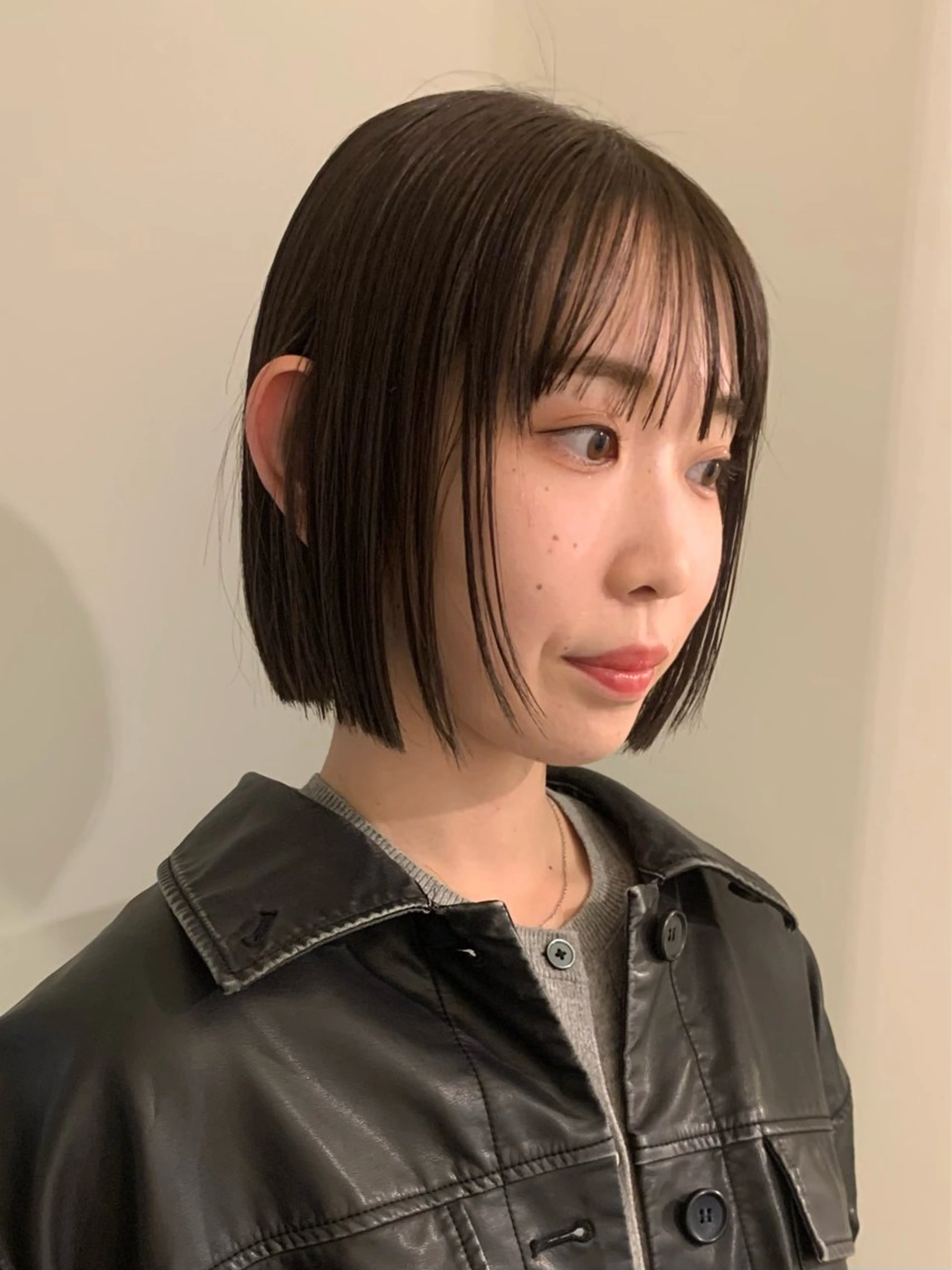 ショート カラー ボブ 落合希 Olivebeigeのヘアスタイル