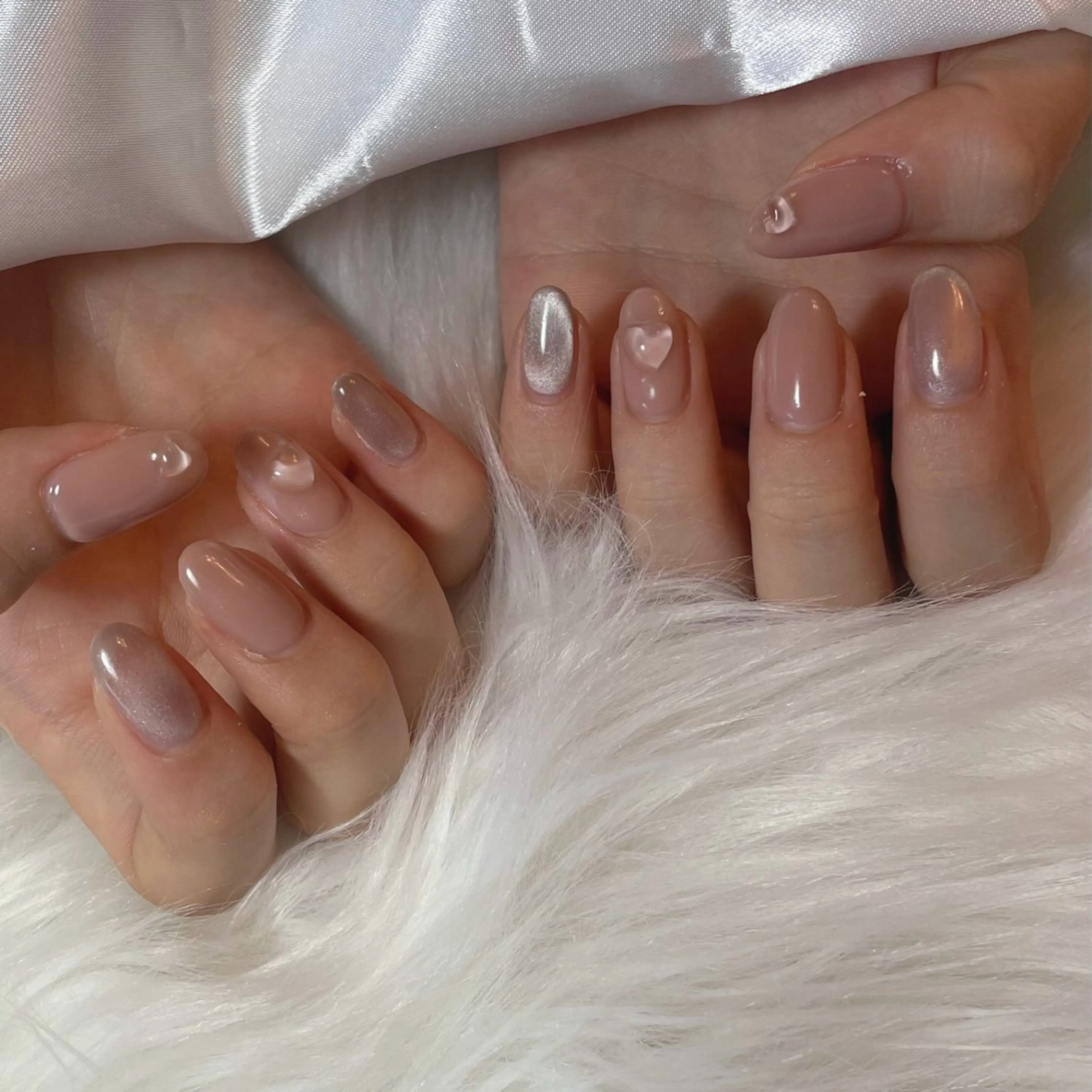 ネイル ブルー フレンチネイル ハート キラキラネイル マグネットネイル ハンドネイル timtam --sakiのネイルデザイン