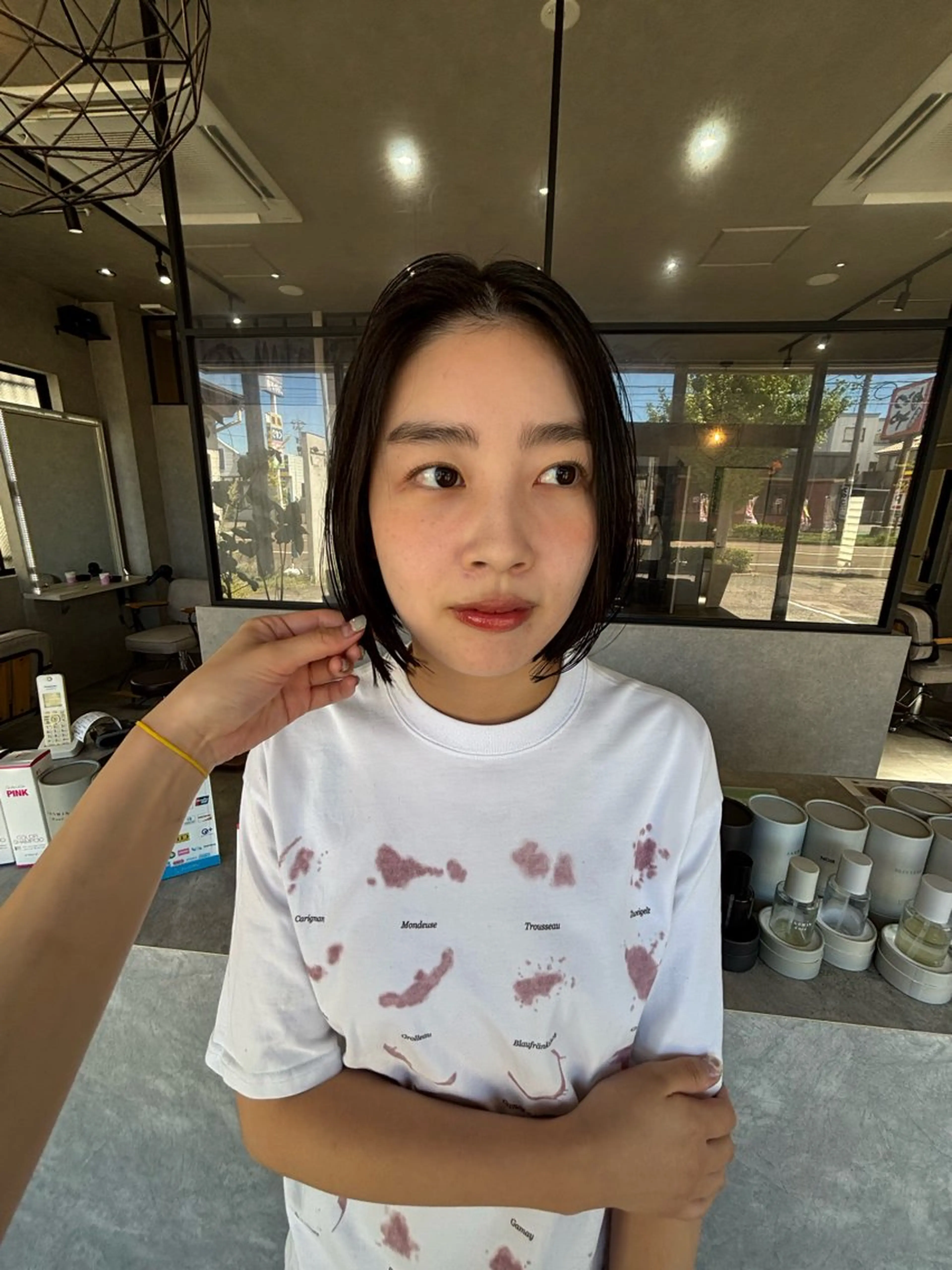 ショート カット 山岸 未玖のヘアスタイル