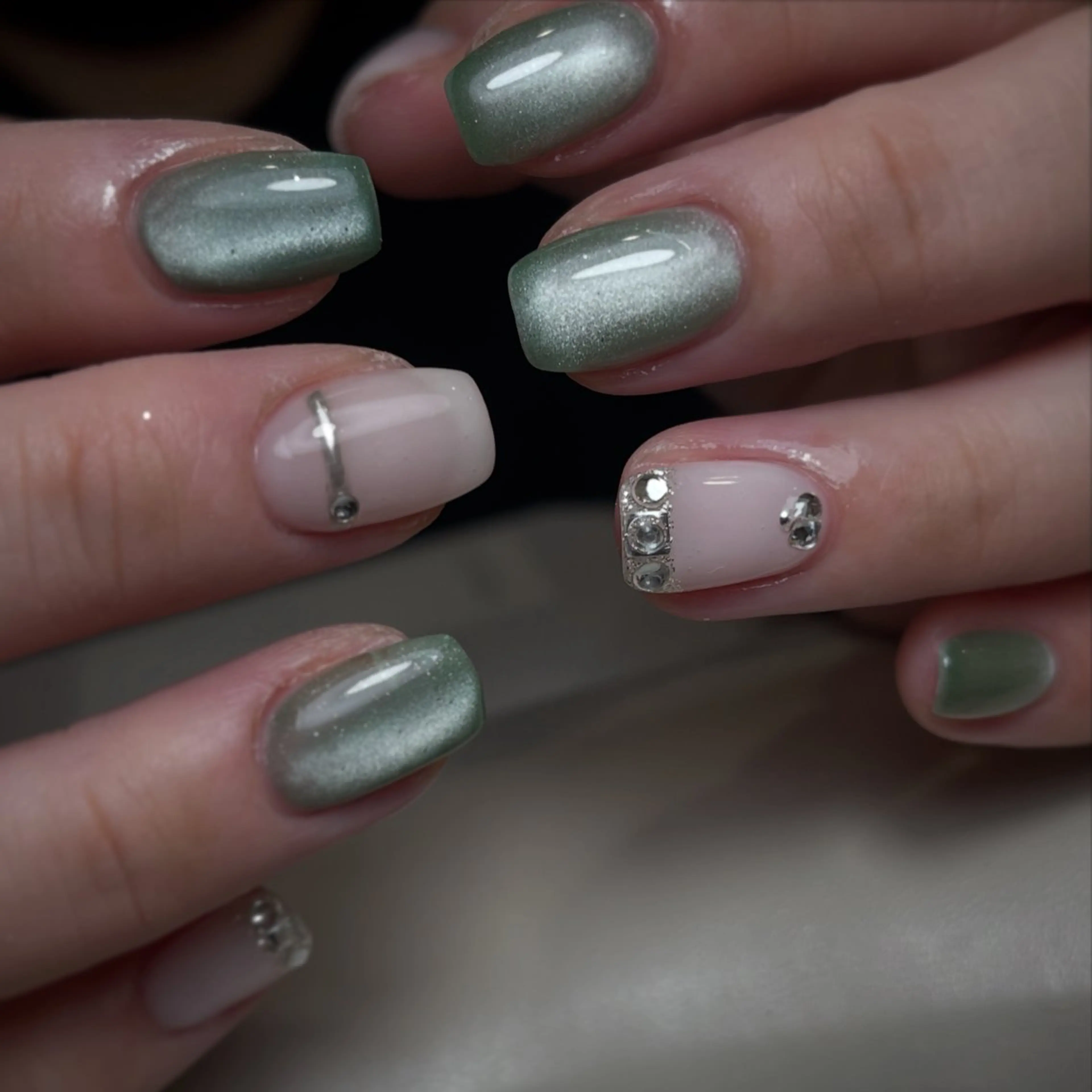 ネイル ハンドネイル r'e blanc wakaのネイルデザイン