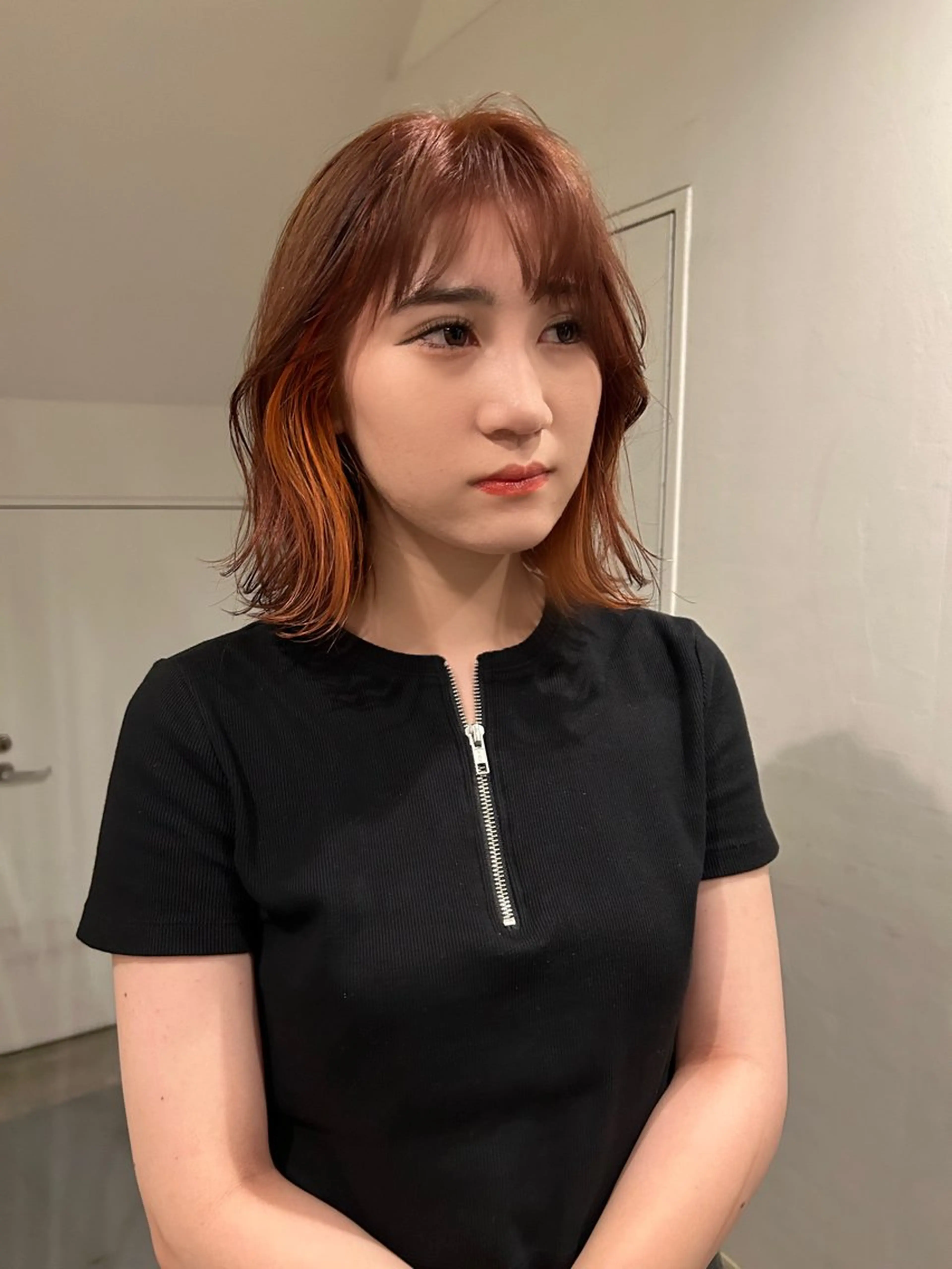 ミディアム カラー ブラウンカラー オレンジ 心斎橋/レイヤー/ ブリーチ/モエのヘアスタイル