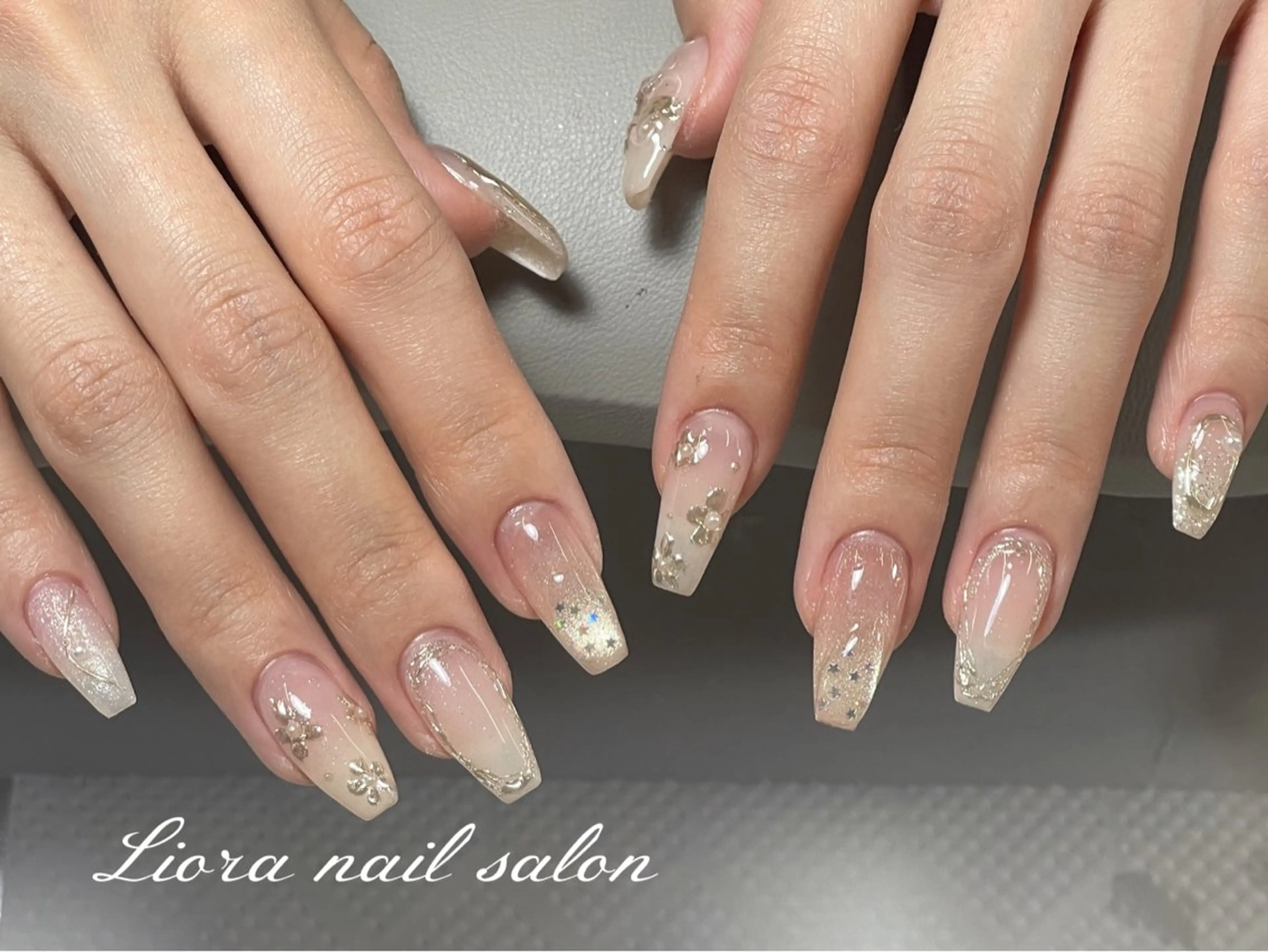 ネイル チークネイル フットネイル フレンチネイル ジェルネイル ガーリー ハンドネイル Liora nail スカルプ専門店のネイルデザイン