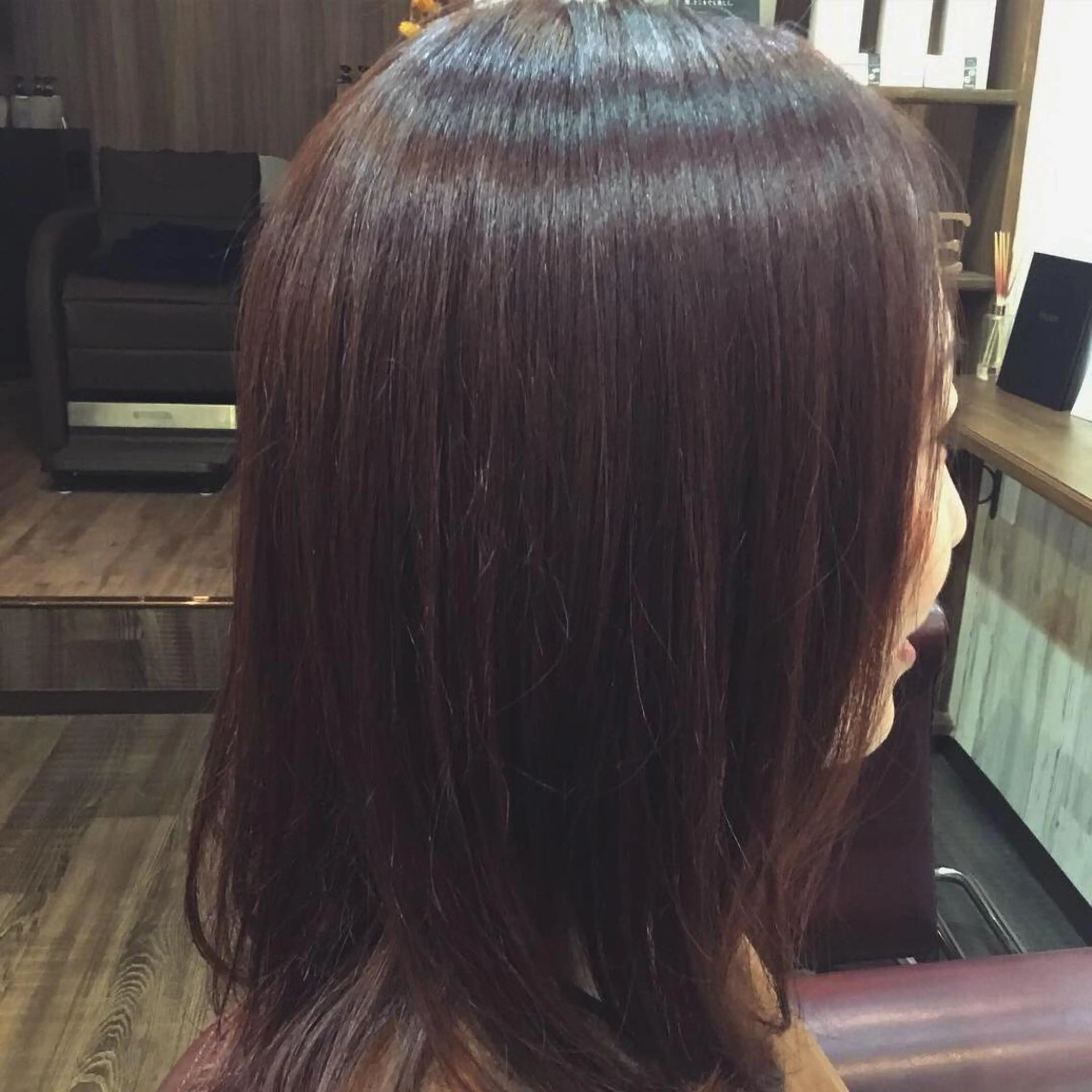 セミロング カラー 金崎 新吾のヘアスタイル