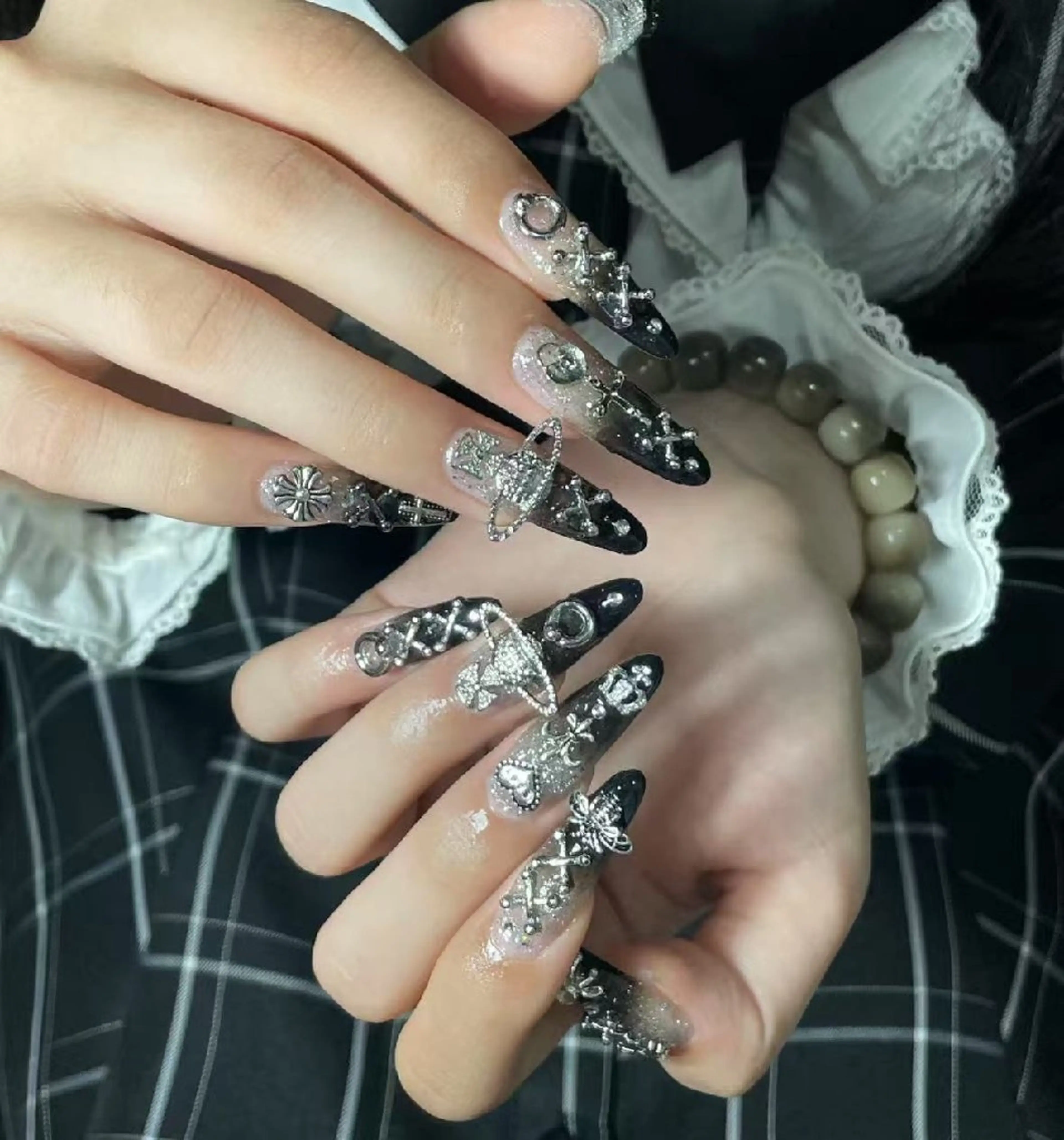 ネイル ハンドネイル Pure&Rich Nailのネイルデザイン