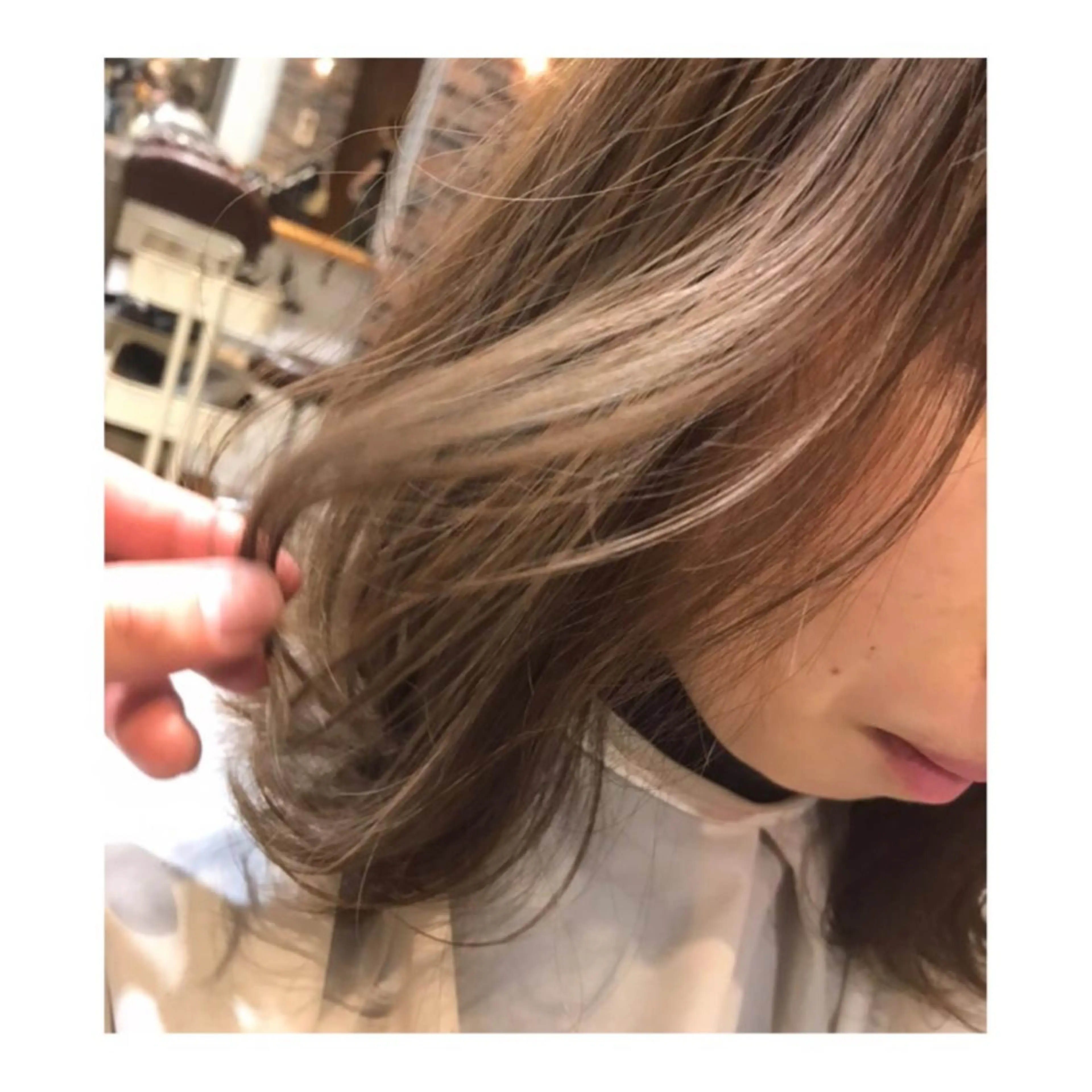 ミディアム カラー ベージュカラー ブリーチ 透明感カラー ブリーチなしカラー 竹嶌 健吾のヘアスタイル