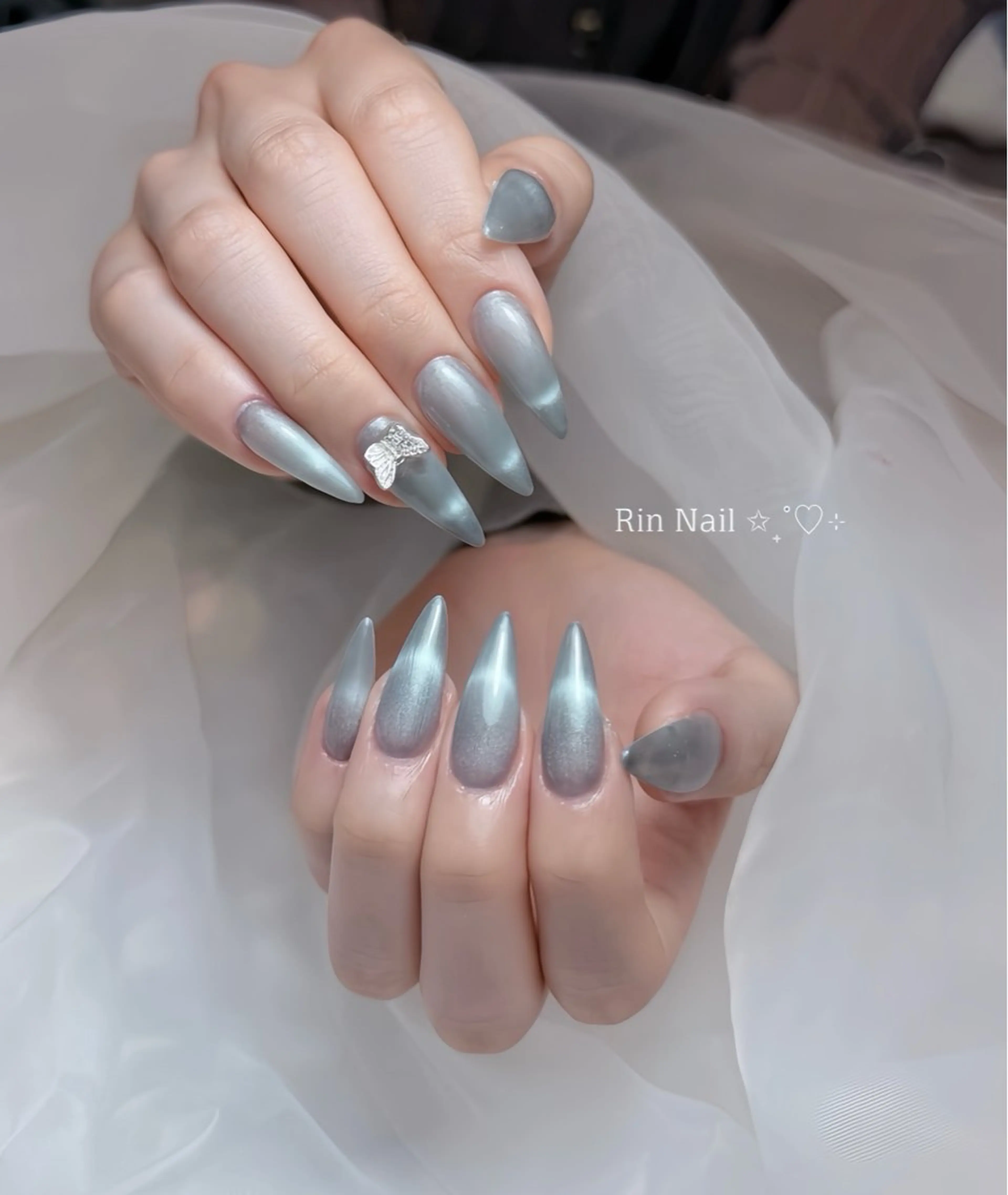 ネイル ボルドー フレンチネイル グラデーション キラキラネイル 韓国ネイル ハンドネイル Rin Nail Shinokuboのネイルデザイン