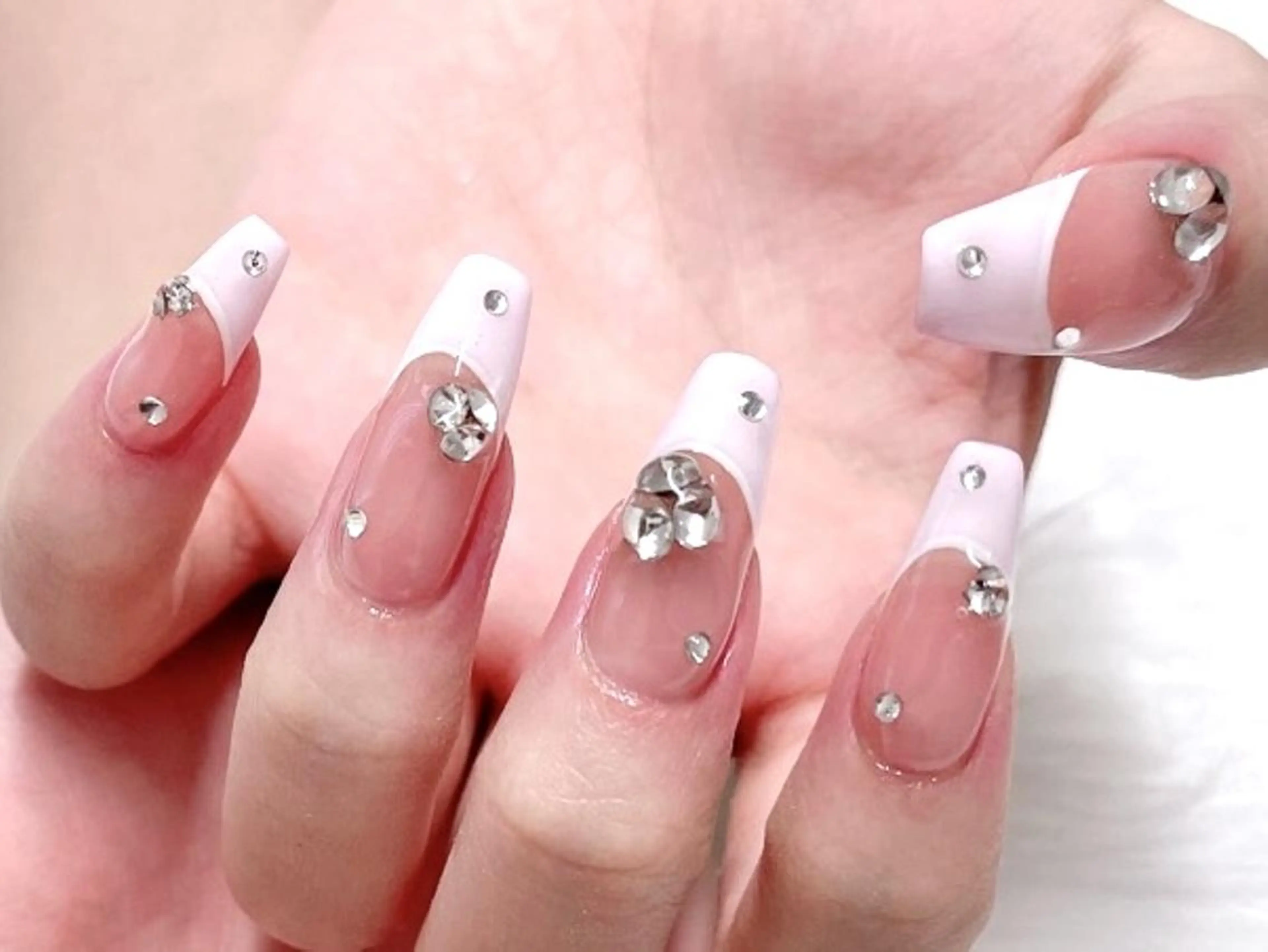 ネイル U nail 🩷 高田馬場店のネイルデザイン