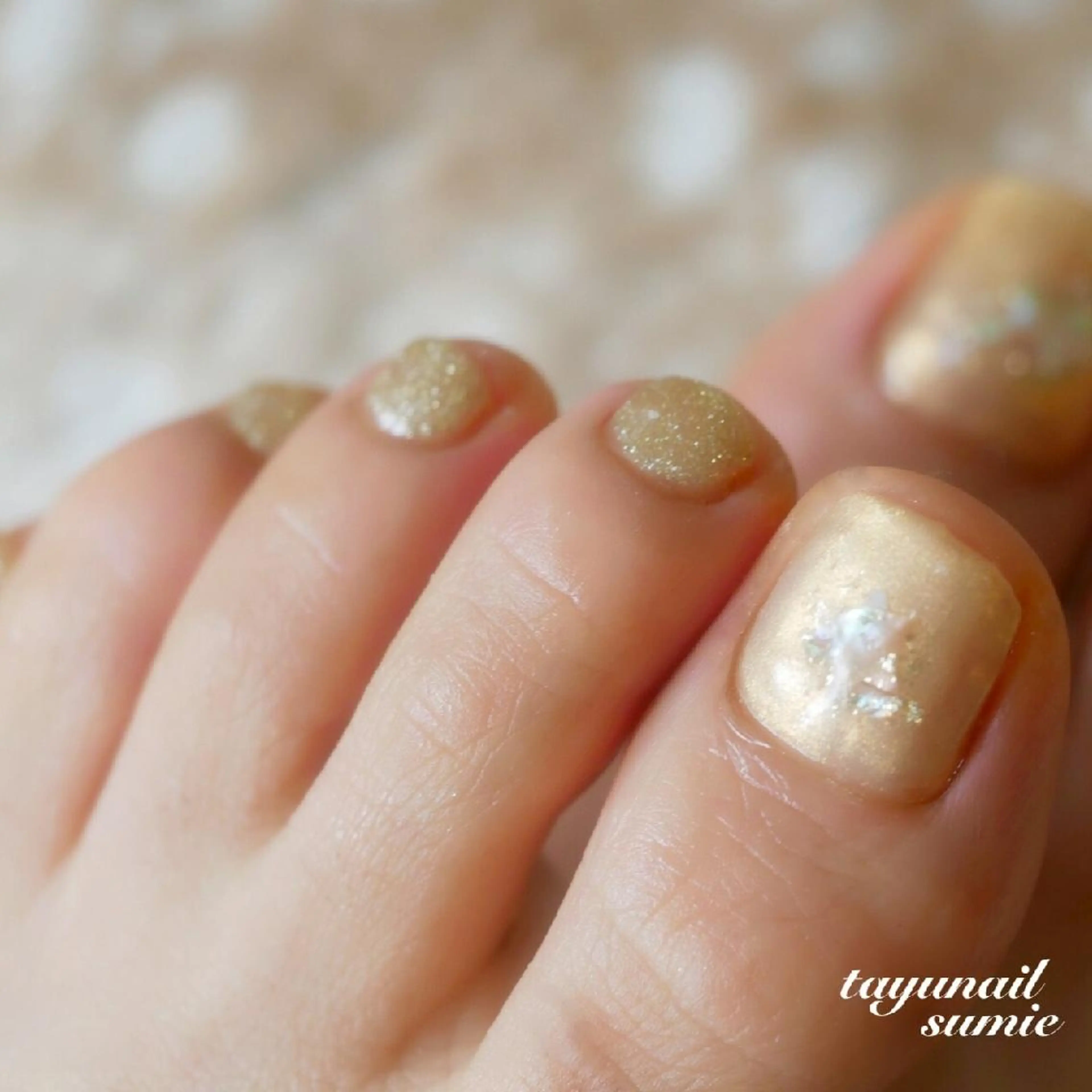 ネイル アートネイル ブルー フットネイル ジェルネイル ゴールド ネイルサロン 【たゆnail】のネイルデザイン