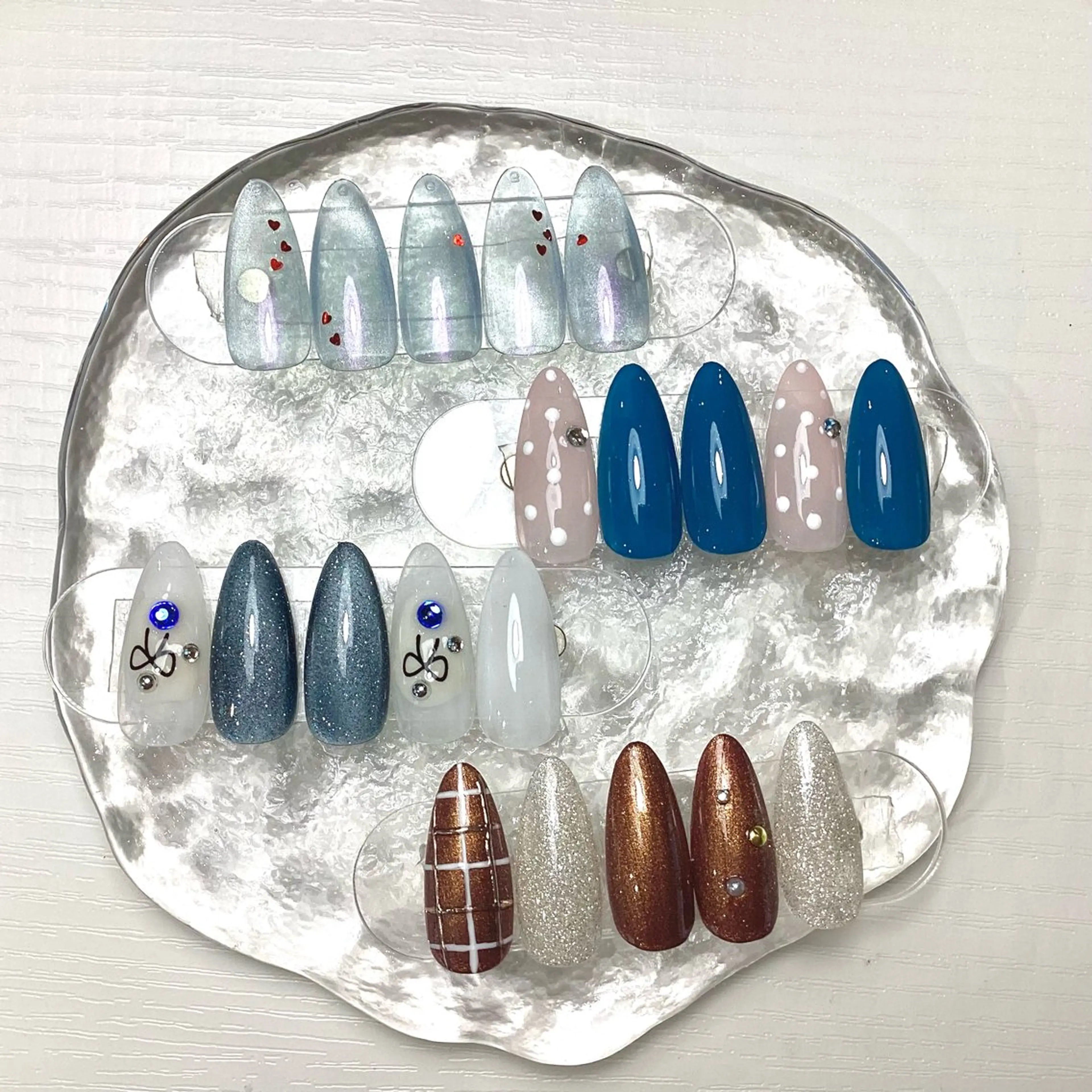 ネイル アートネイル マグネットネイル ミラーネイル ハンドネイル 浦添 MOON  nailのネイルデザイン