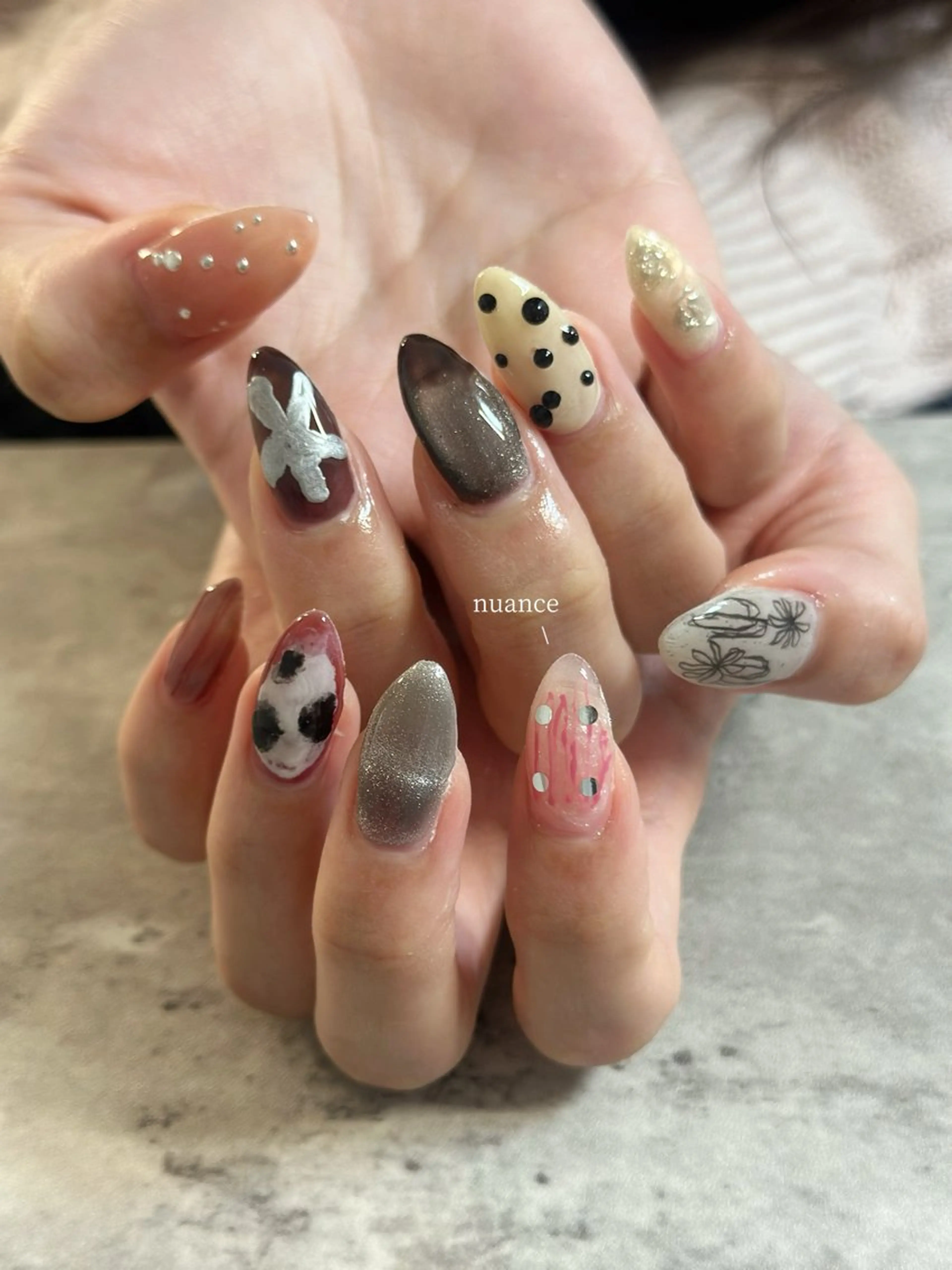 ネイル ハンドネイル One's Nail Roomのネイルデザイン