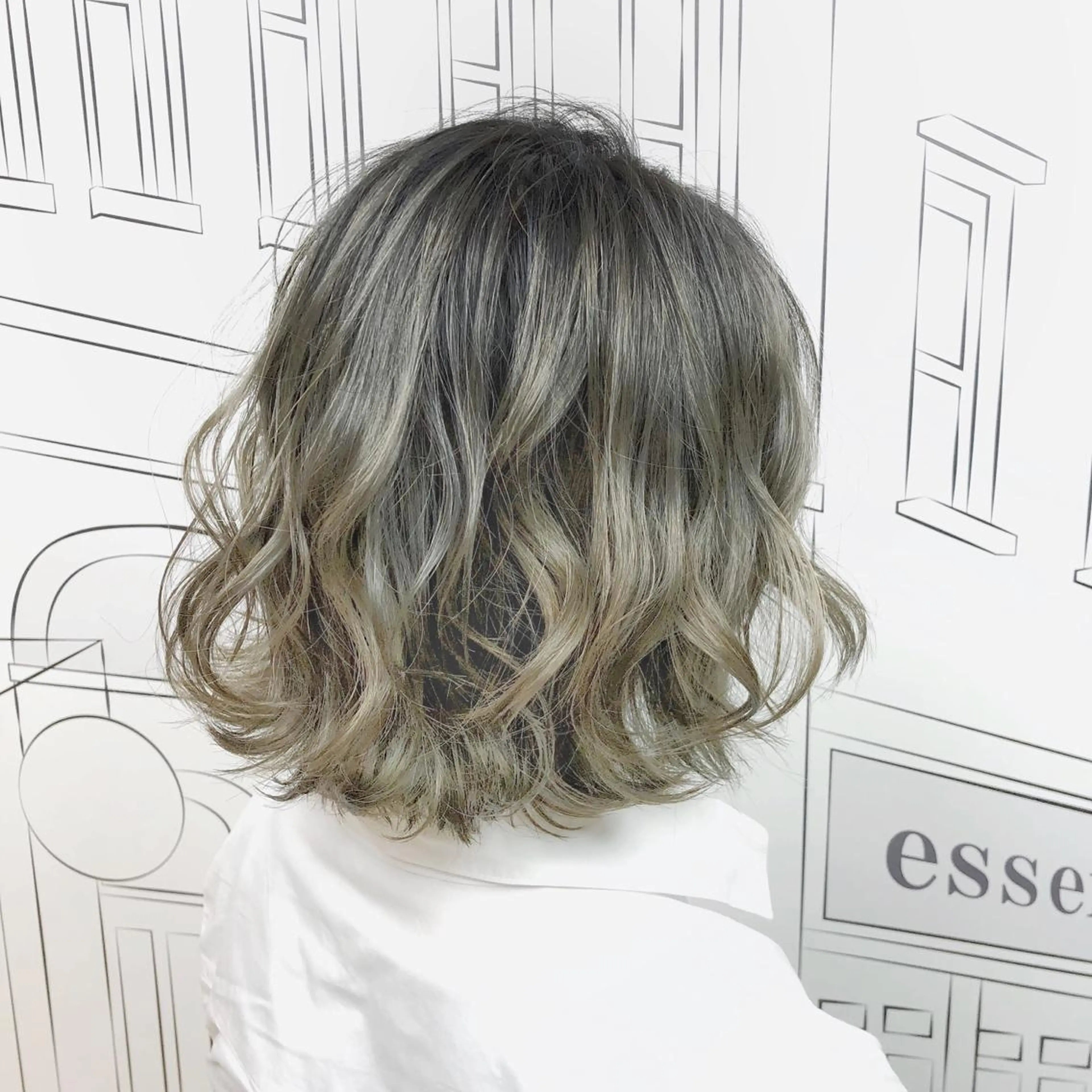 ミディアム カラー グラデーションカラー グレージュ レイヤー⭐️カラー ⭐️平川雅史のヘアスタイル