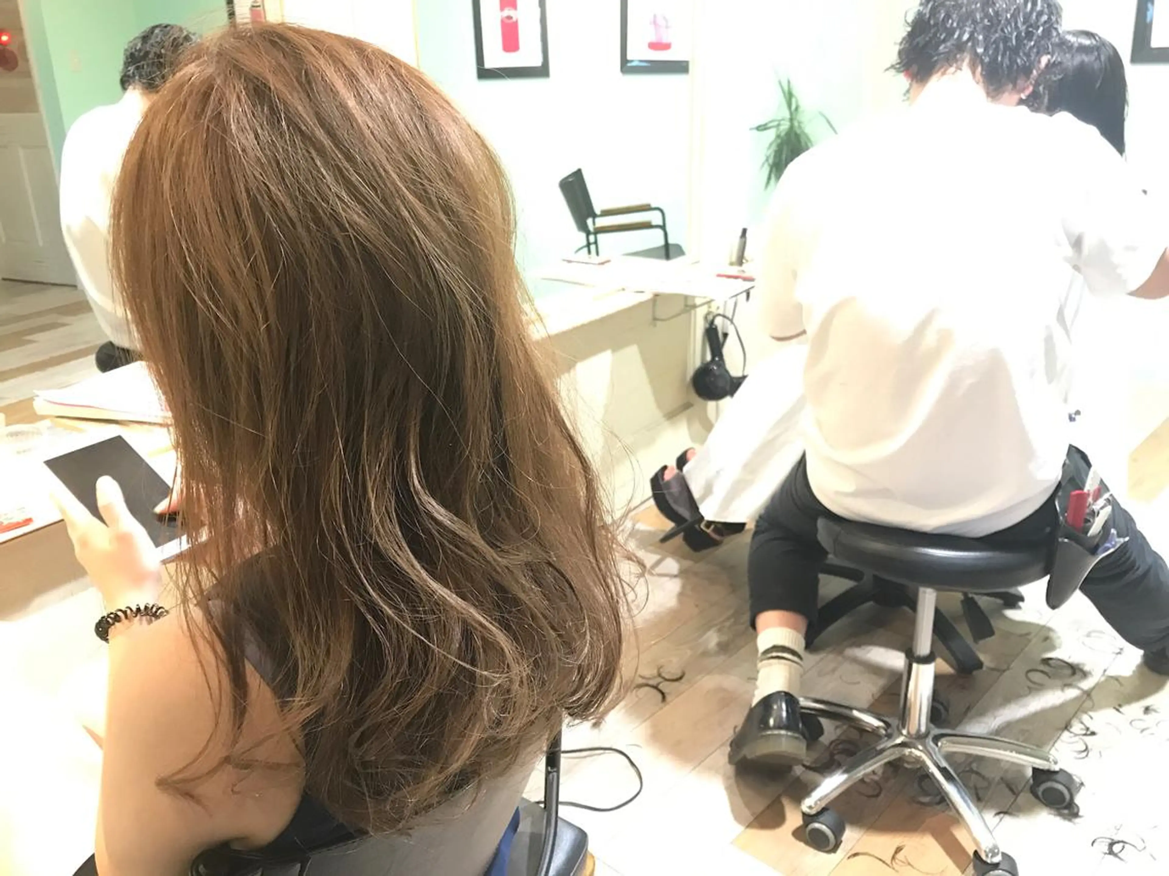 セミロング 山形酸性ストレート 古川✂︎のヘアスタイル