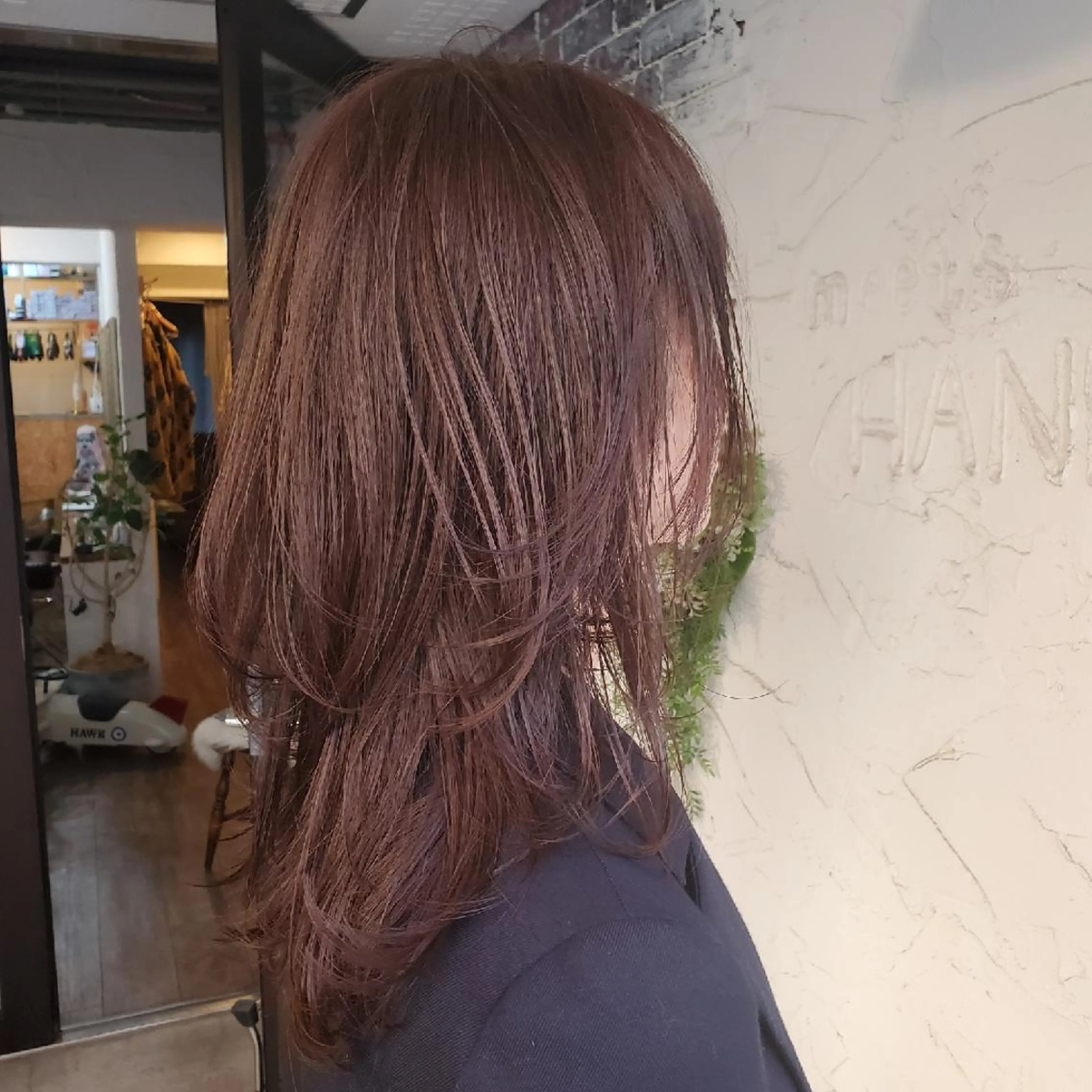 セミロング カラー カット ヘアカラー トリートメント 韓国レイヤー柔らかい 地毛風縮毛矯正／マツのヘアスタイル