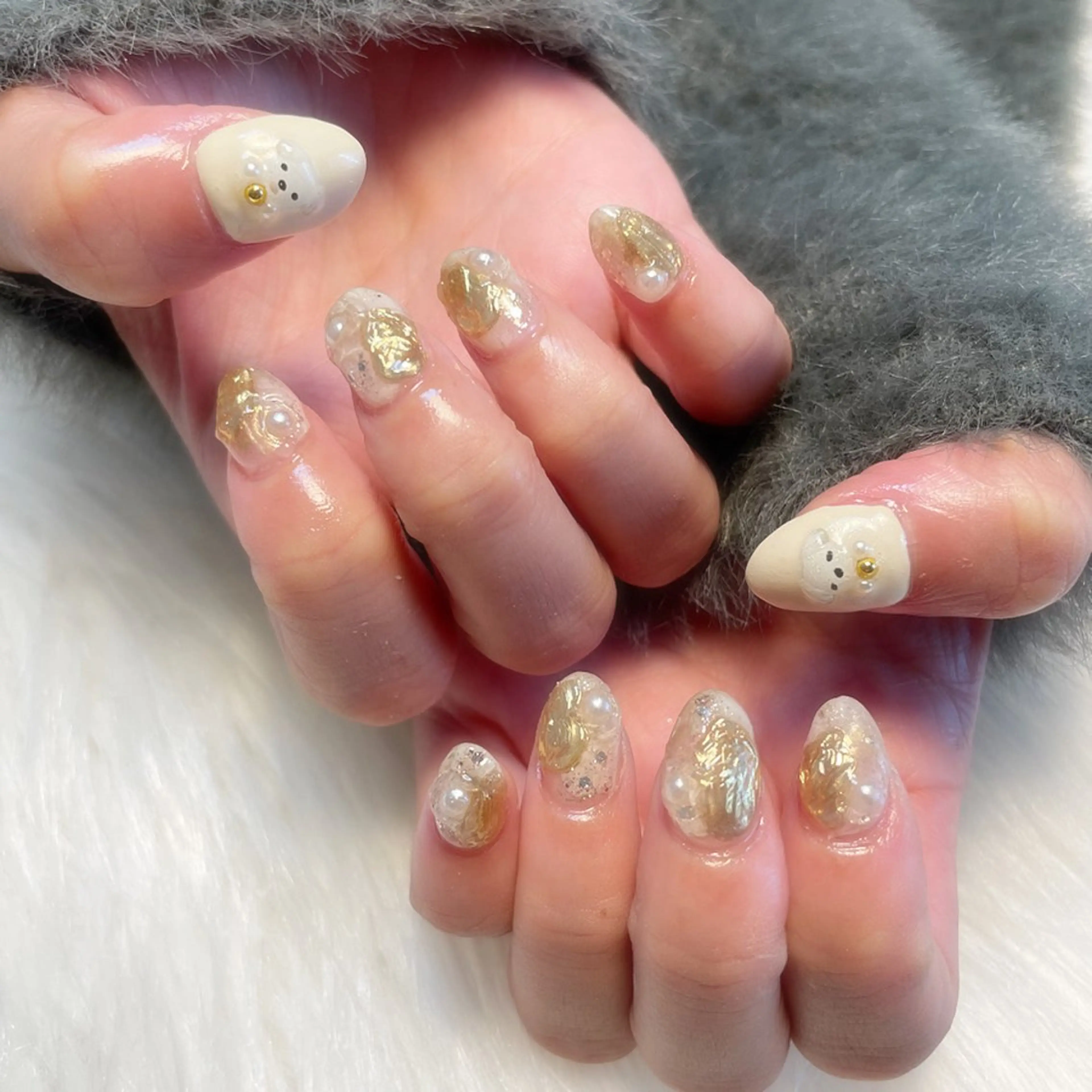 ネイル ハンドネイル ゴテゴテ💙ワンホン リオナのネイルデザイン