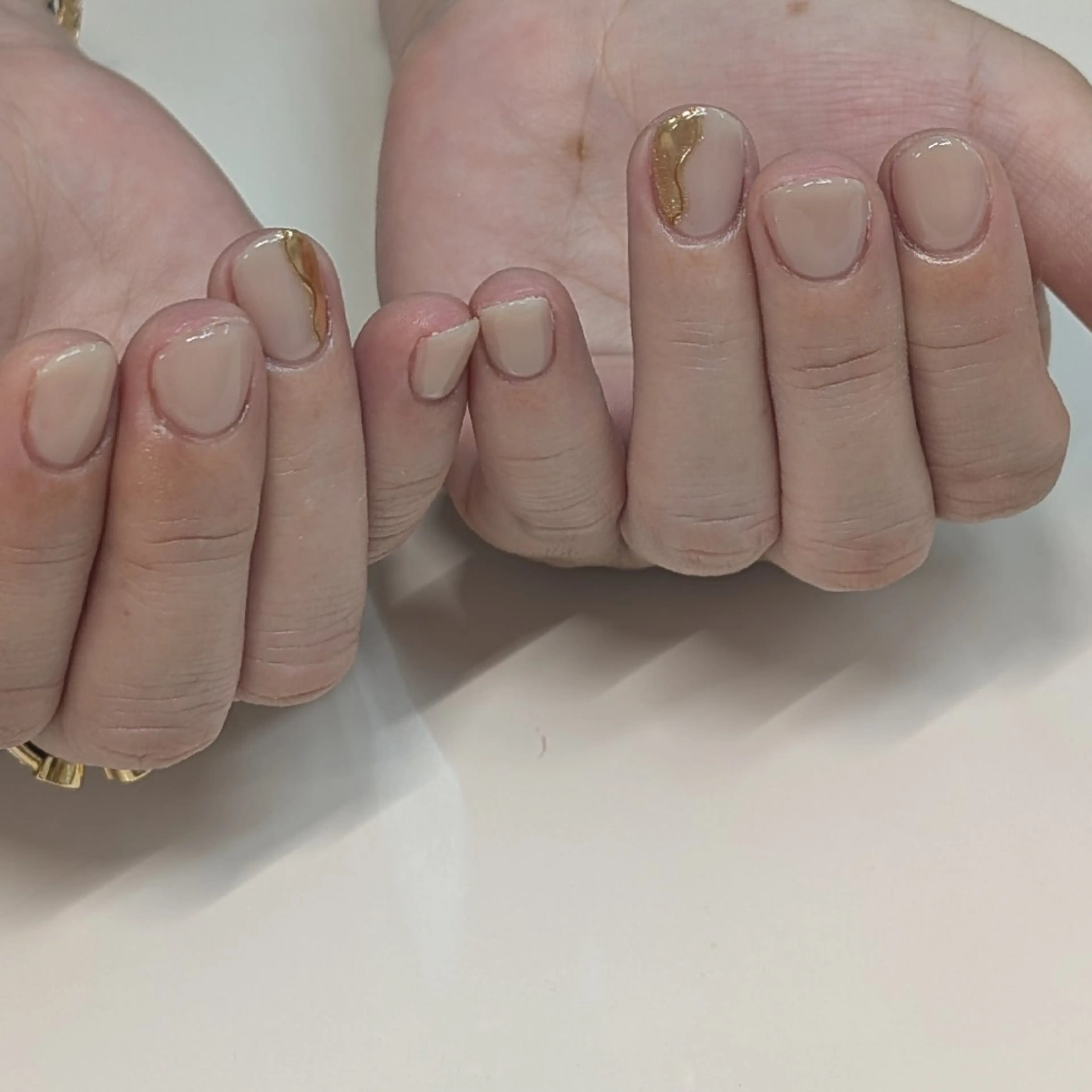 ネイル アートネイル シンプルネイル ハンドネイル ネイルサロン Amie　〜アミ〜所属・ᑎᗩIᒪ｜ᗰIᗰI｜ _५✍️Satou.のネイルデザイン