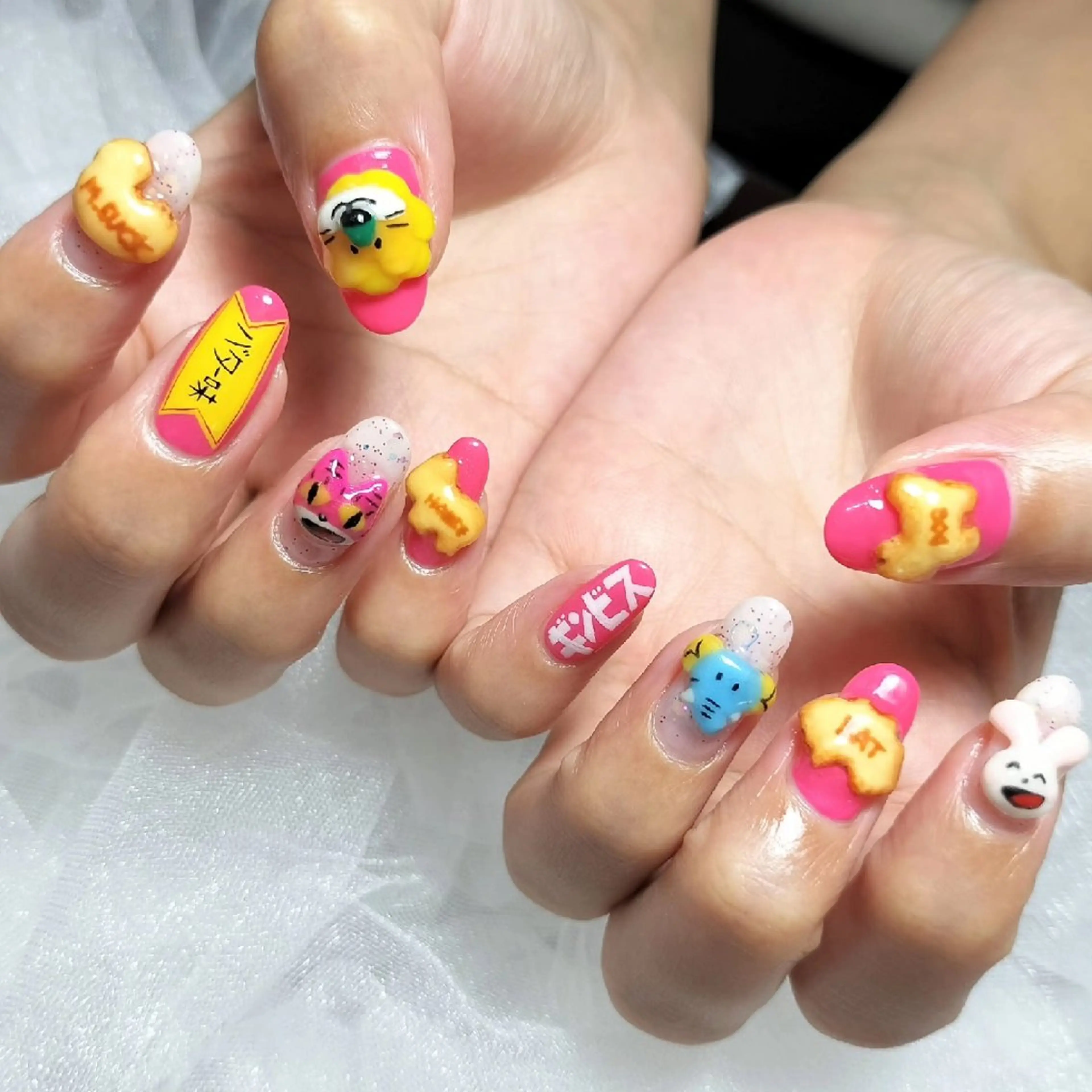 ネイル 持ち込み rokunana 佐野のネイルデザイン