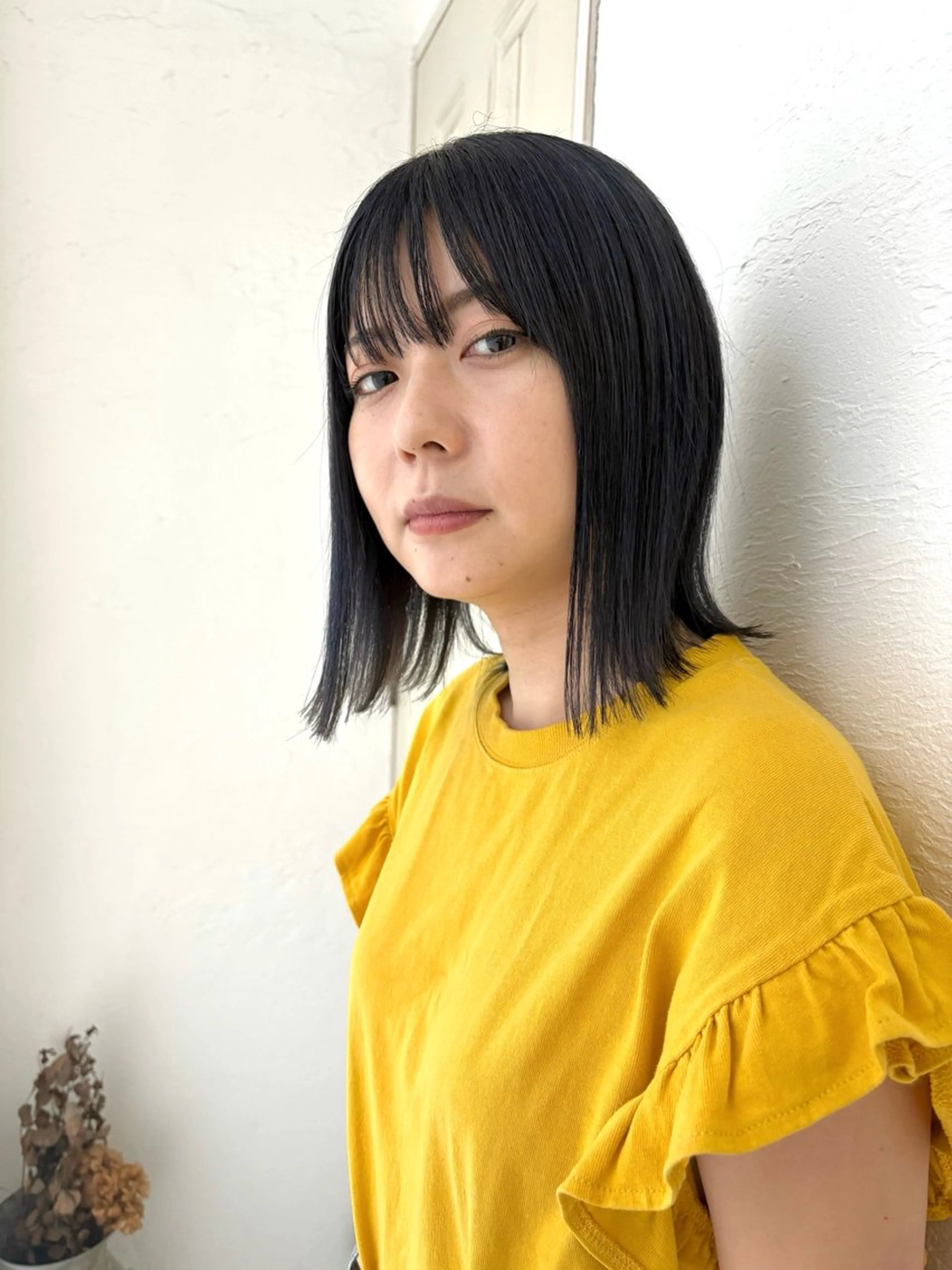 ミディアム カット ヘアカラー fio マナミのヘアスタイル