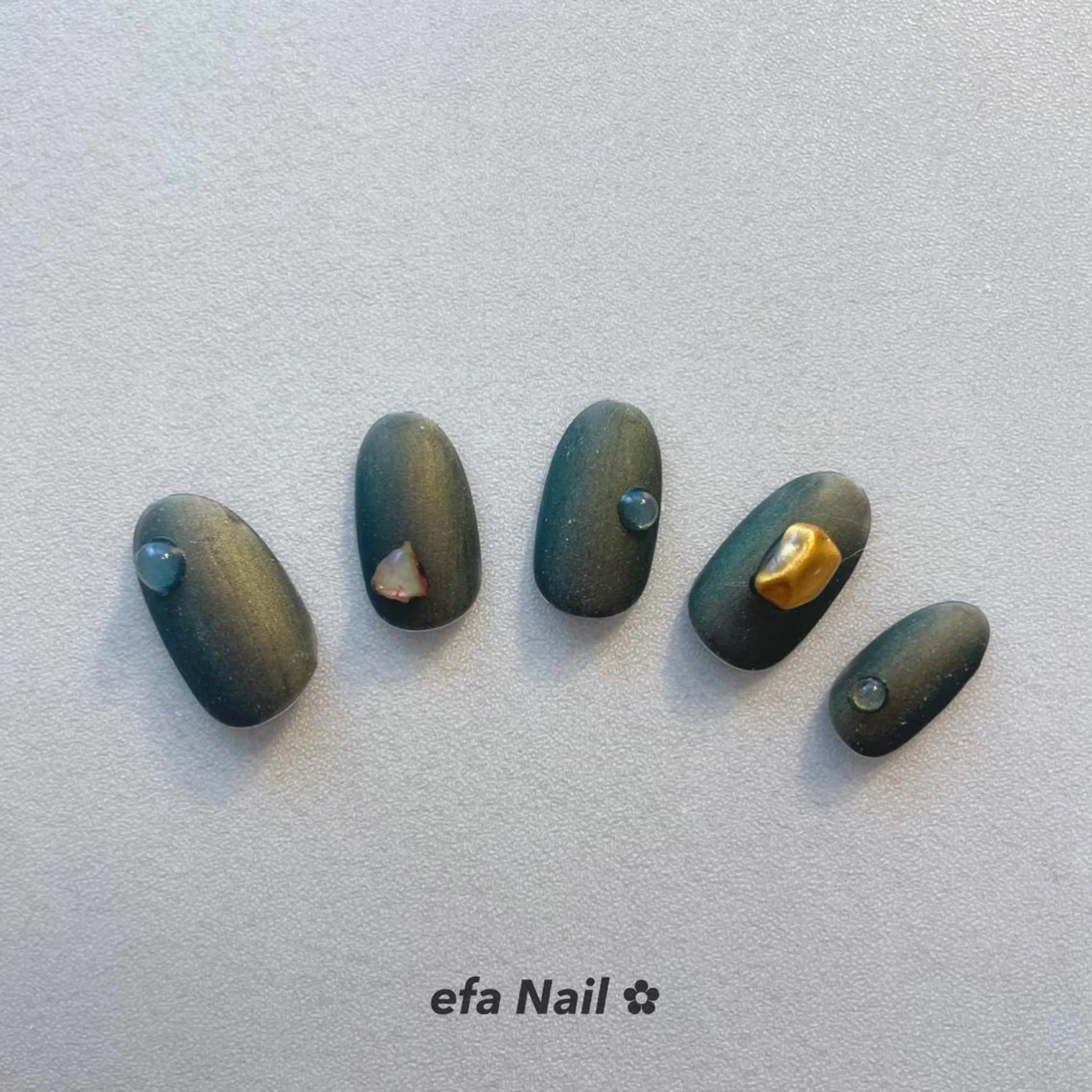 ネイル efa's  EyeNail-おもろまち-所属・efa Nail 🌺Okinawaのネイルデザイン