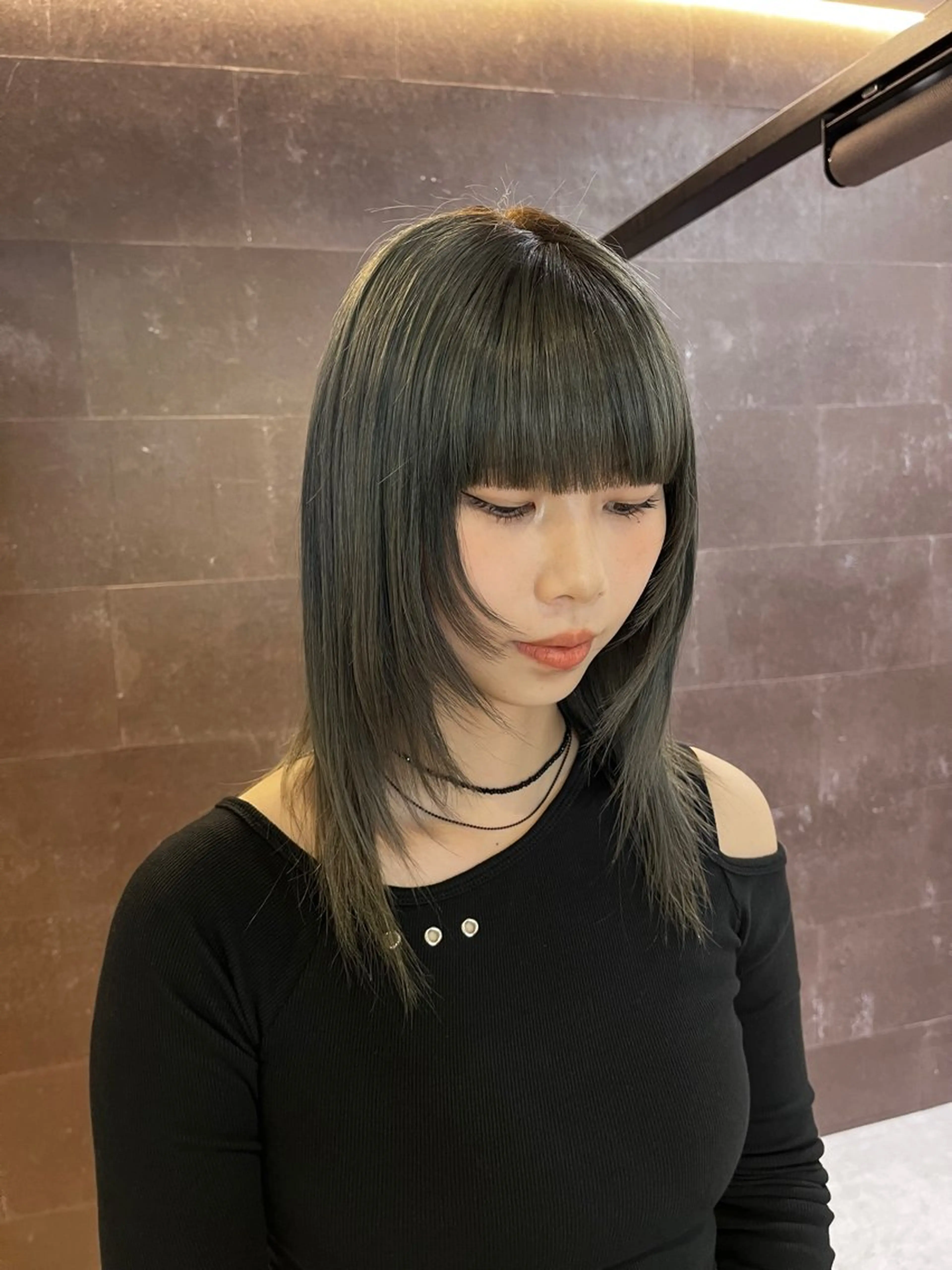 ミディアム カラー カット ヘアカラー トリートメント 🦋 韓国hair 🖤 RAMのヘアスタイル