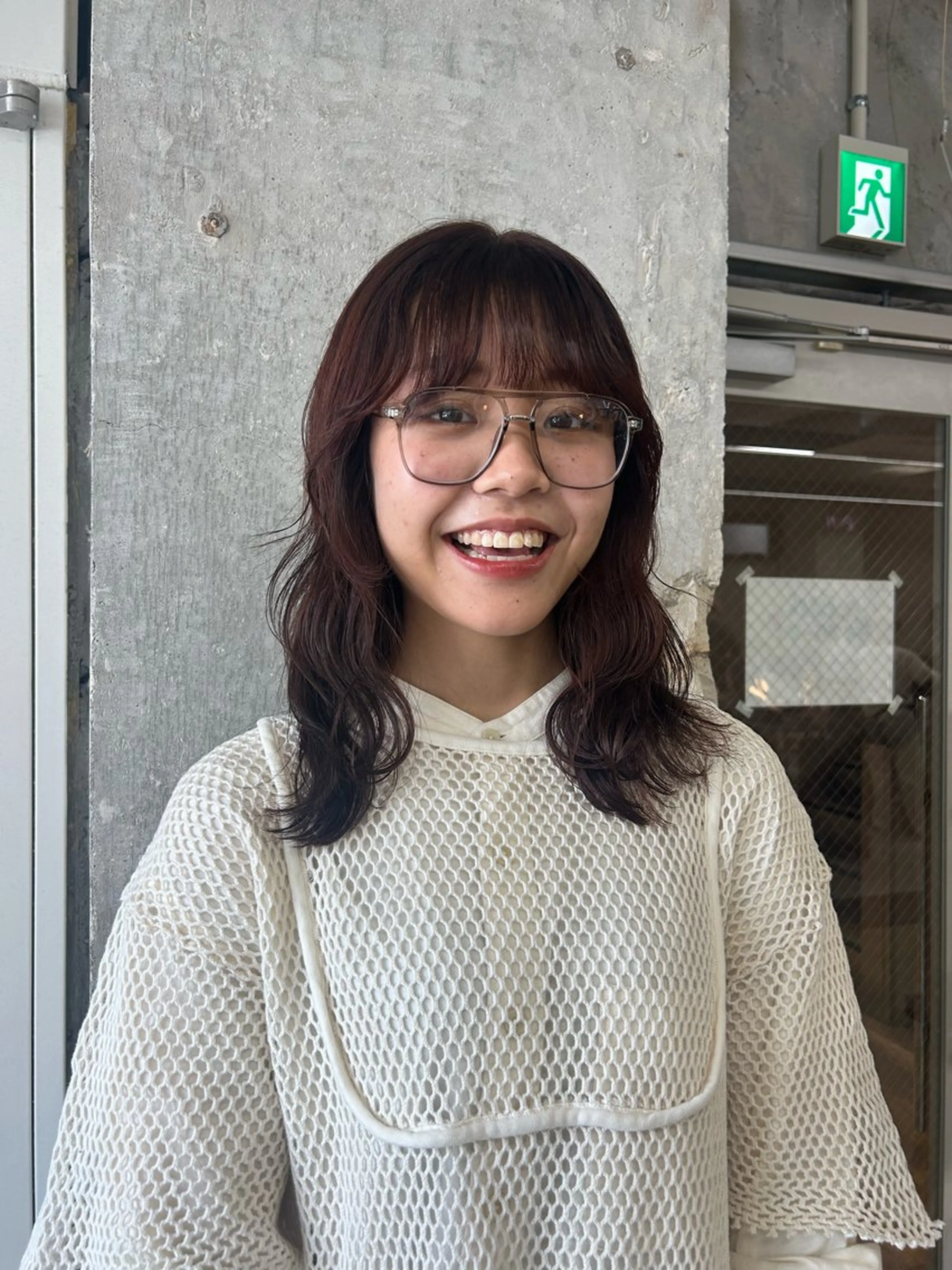 セミロング 伊藤ほのか/パーマ /酸性ストレートのヘアスタイル