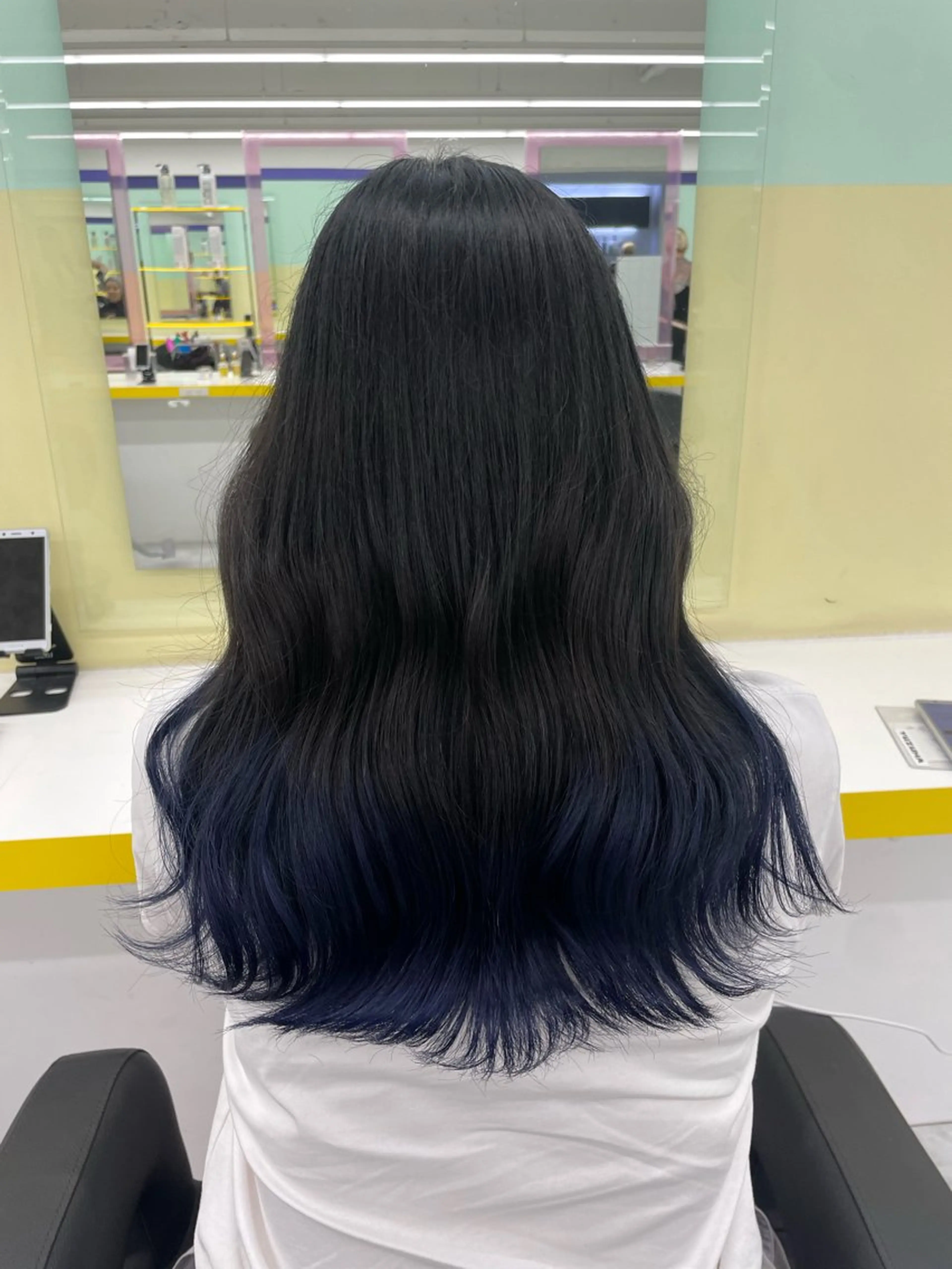 ロング カラー ヘアカラー トリートメント ヘッドスパ ヘアセット 🦋色落ち綺麗カラー メンズYUZU🦋‪のヘアスタイル