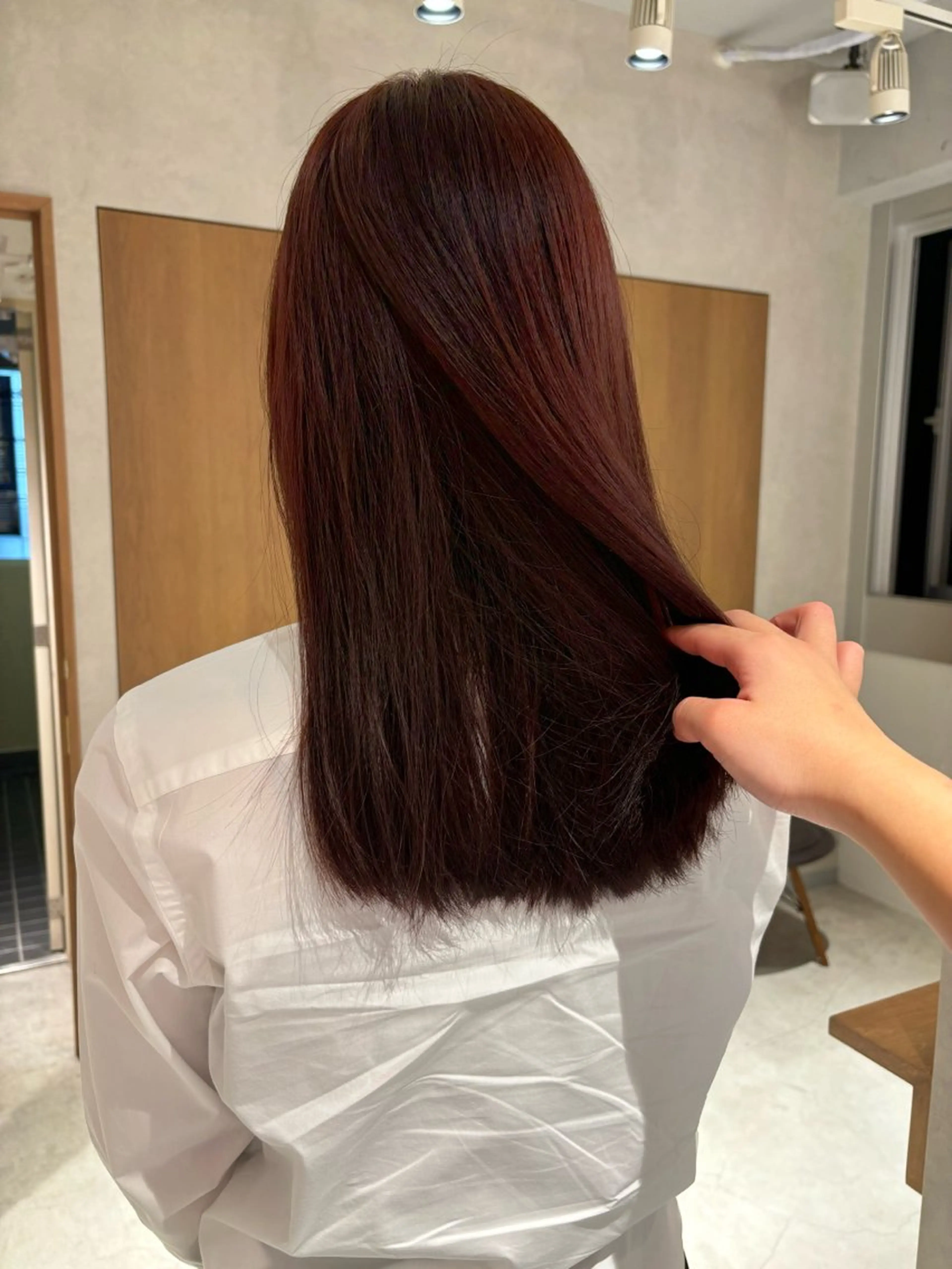 ミディアム カラー ヘアカラー トリートメント mei|顔まわり ×透明感カラーのヘアスタイル