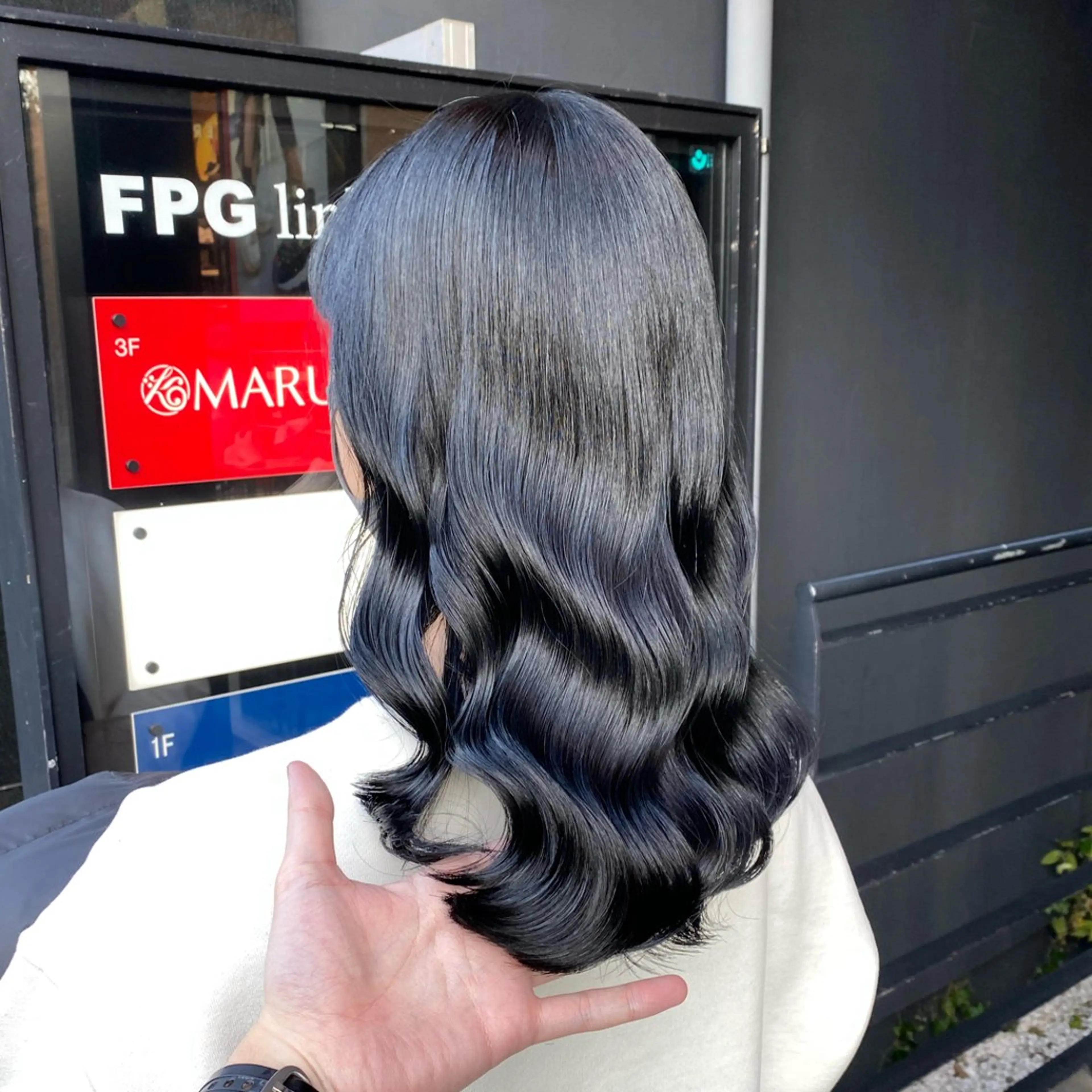 ロング カラー ヘアカラー 山内 直英のヘアスタイル