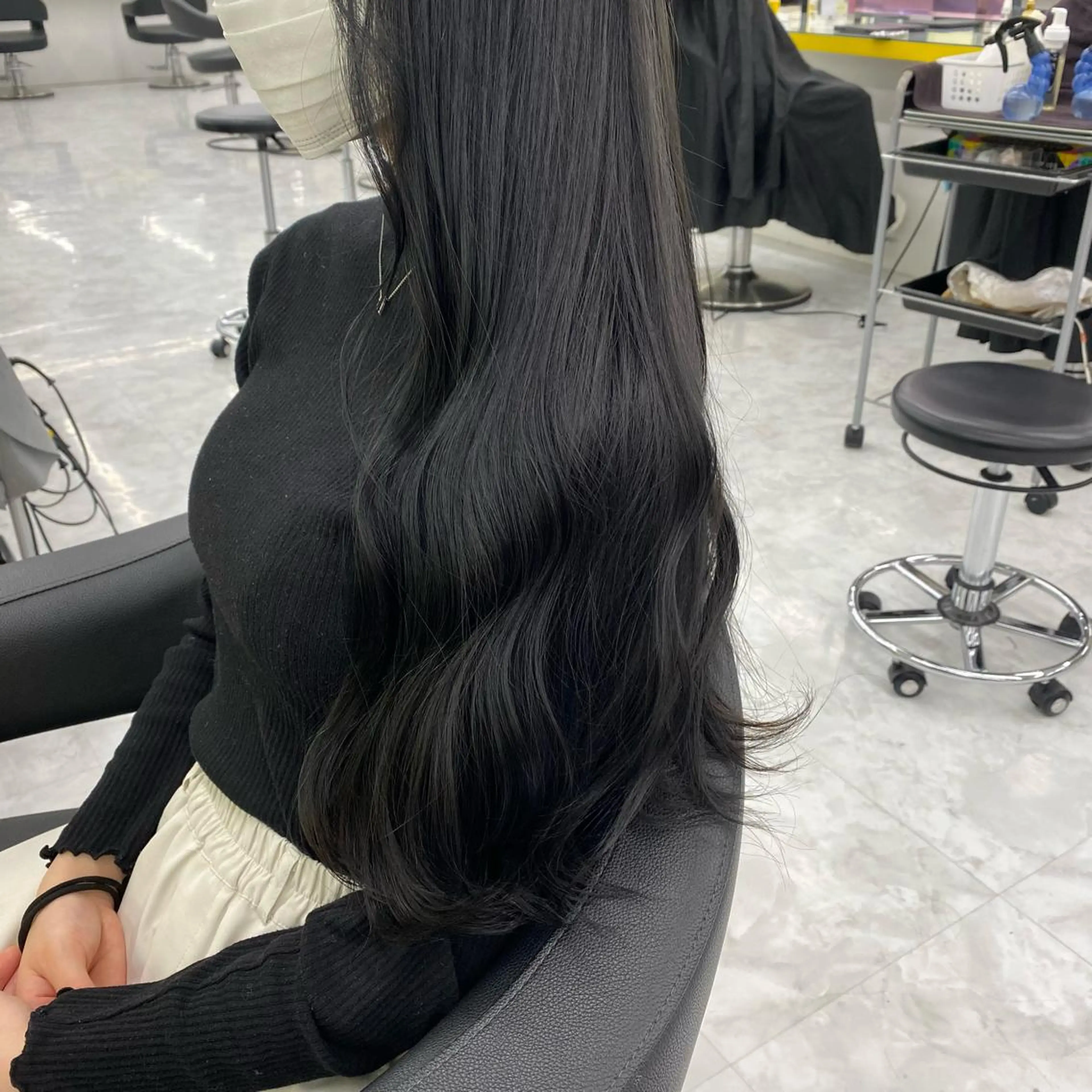 セミロング カラー ヘアアレンジ ヘアカラー トリートメント mai🍑暖色カラー /レイヤー💖のヘアスタイル