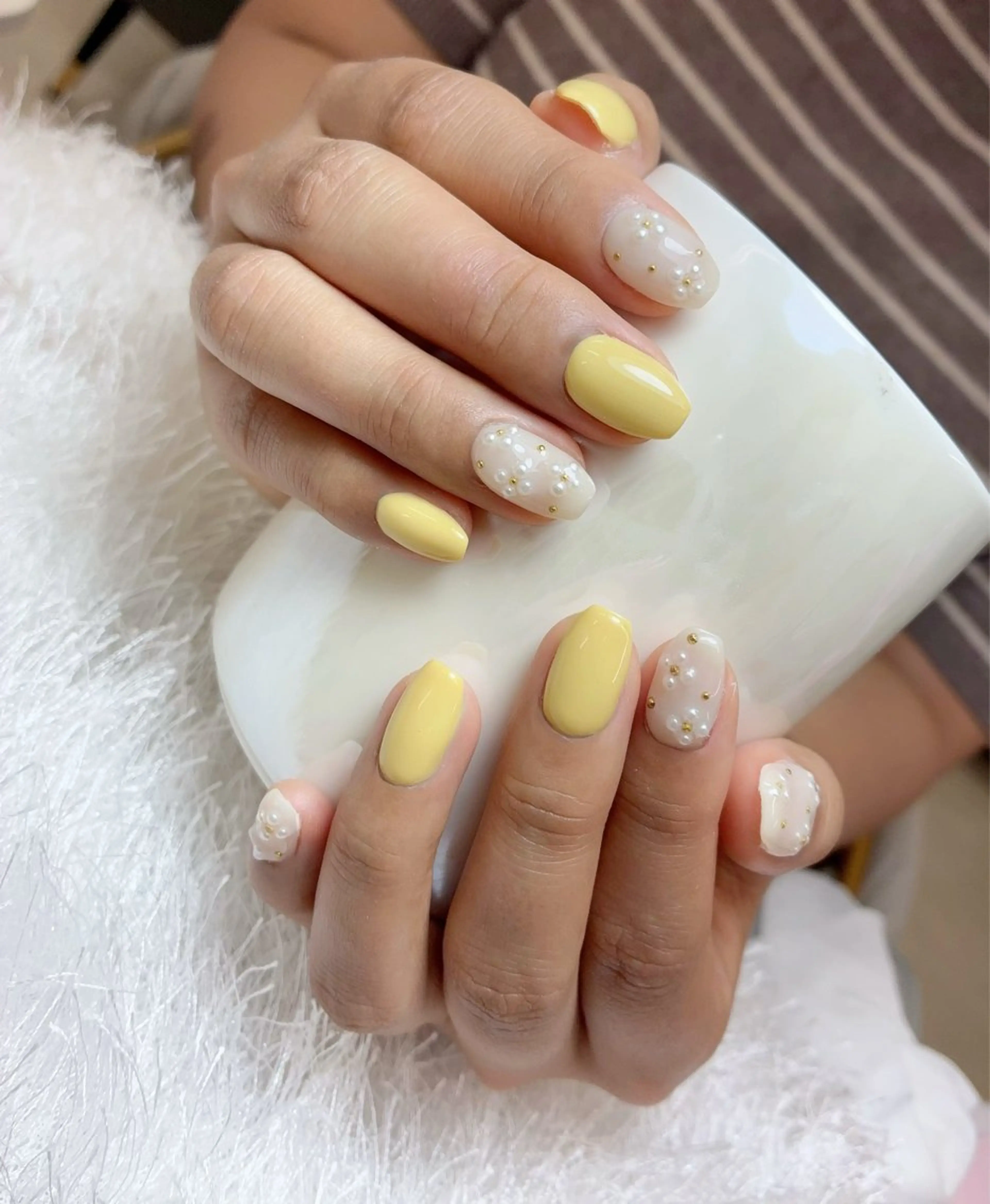 ネイル ハンドネイル 佐藤 依娜のネイルデザイン