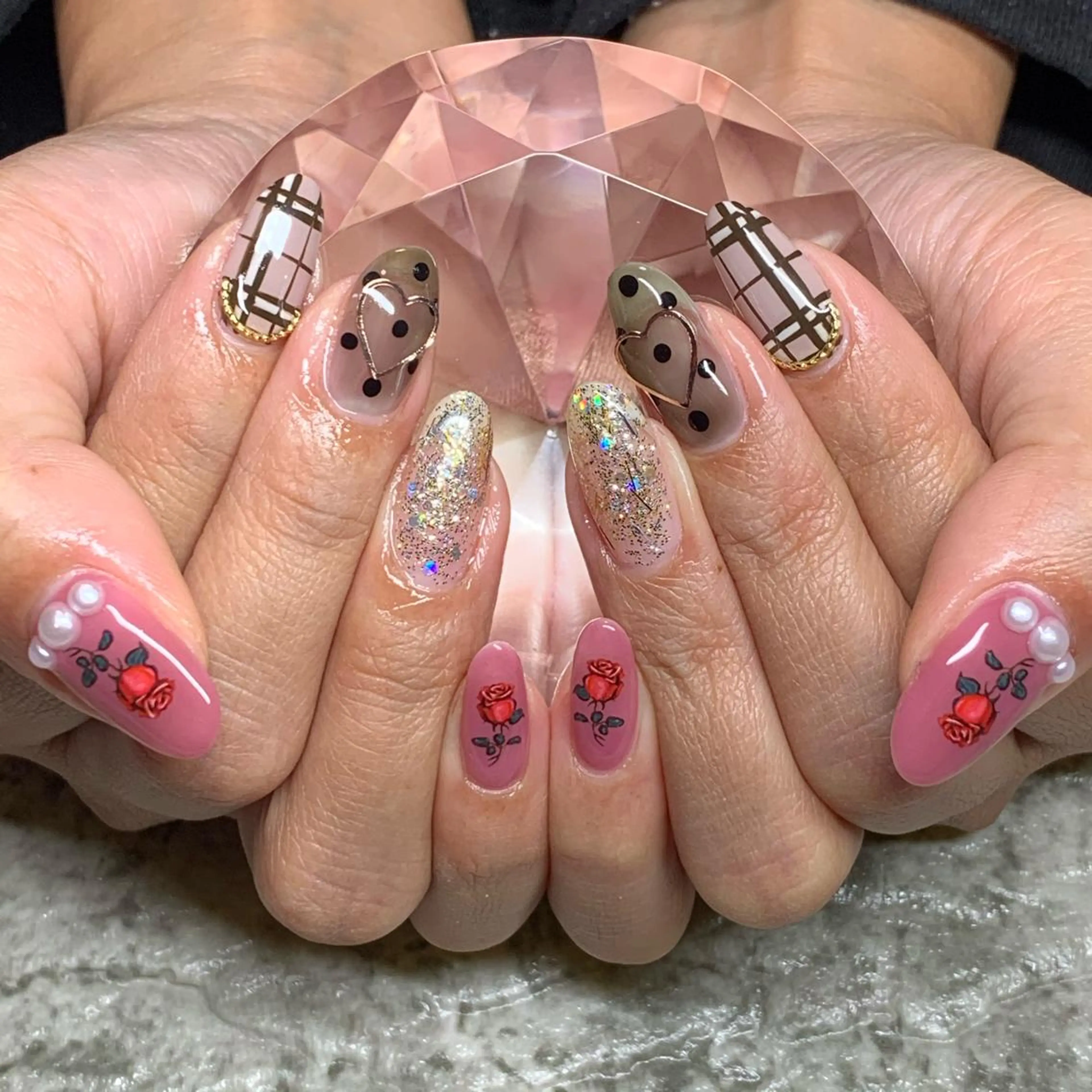 ネイル RuxuryNail ／RiAnnaのネイルデザイン