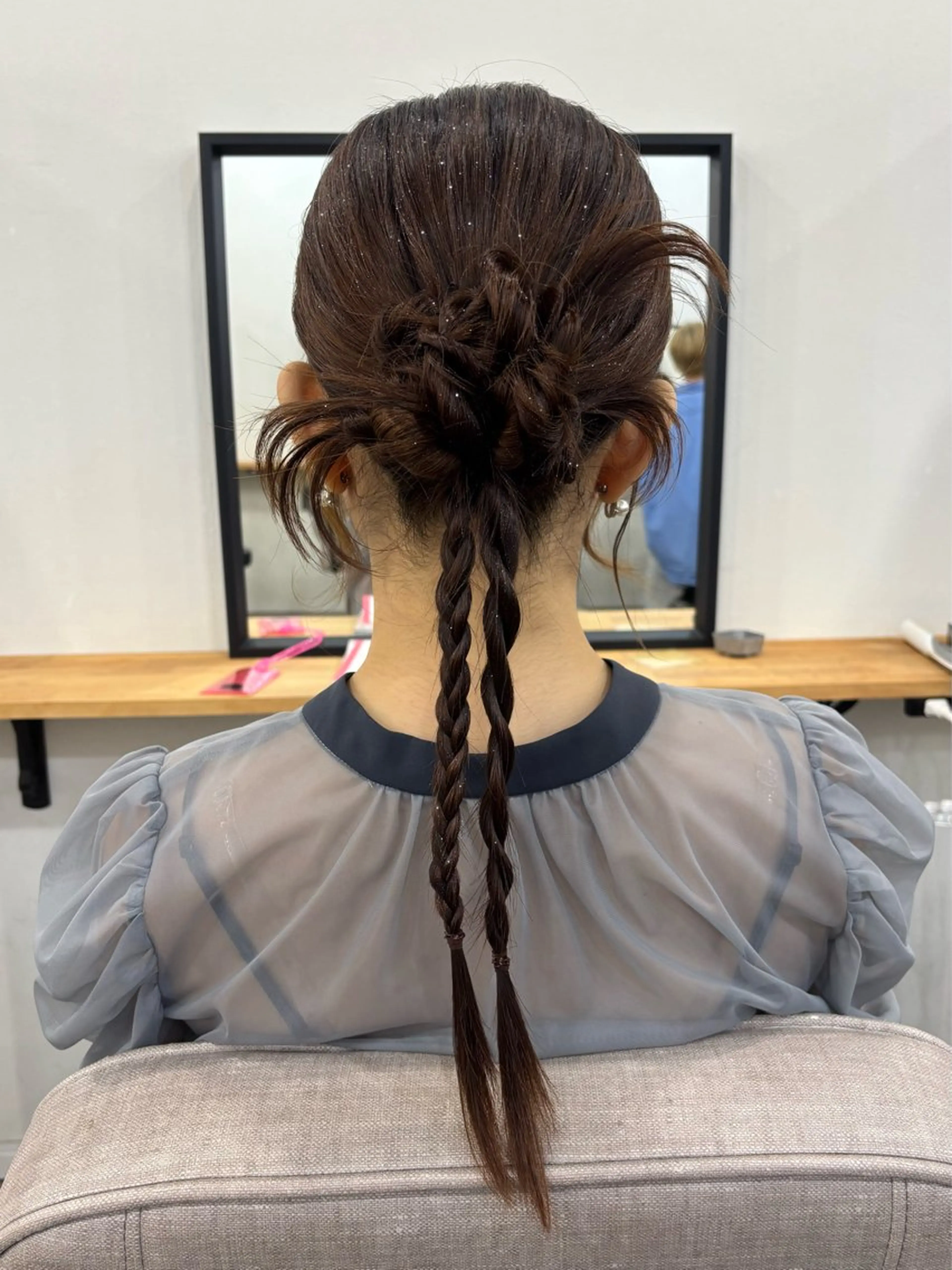 結婚式や同窓会に💜ヘアセット¥4000の写真