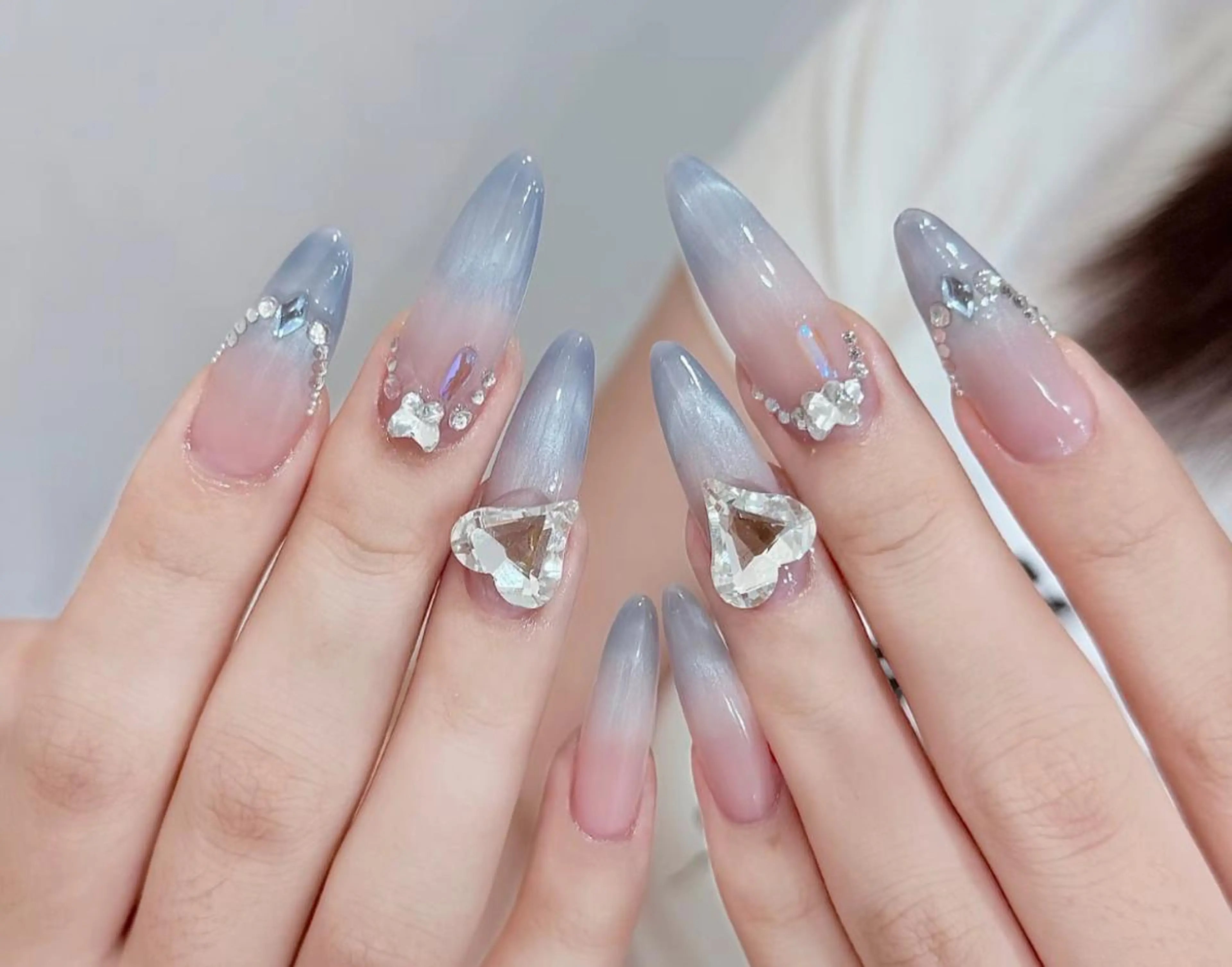 ネイル ハンドネイル 🎀 Ayaka_nailのネイルデザイン