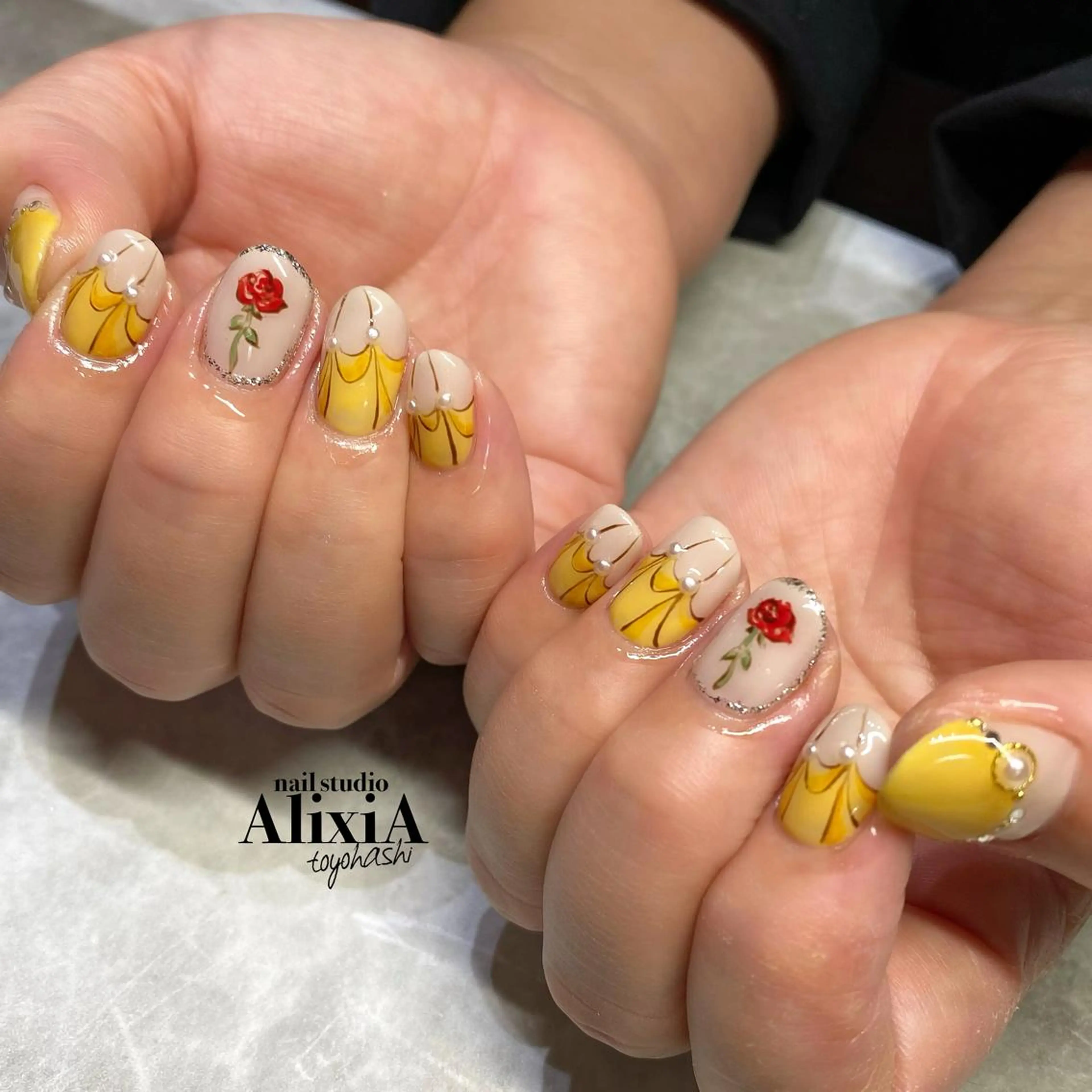 ネイル ハンドネイル AlixiA ゆみのネイルデザイン