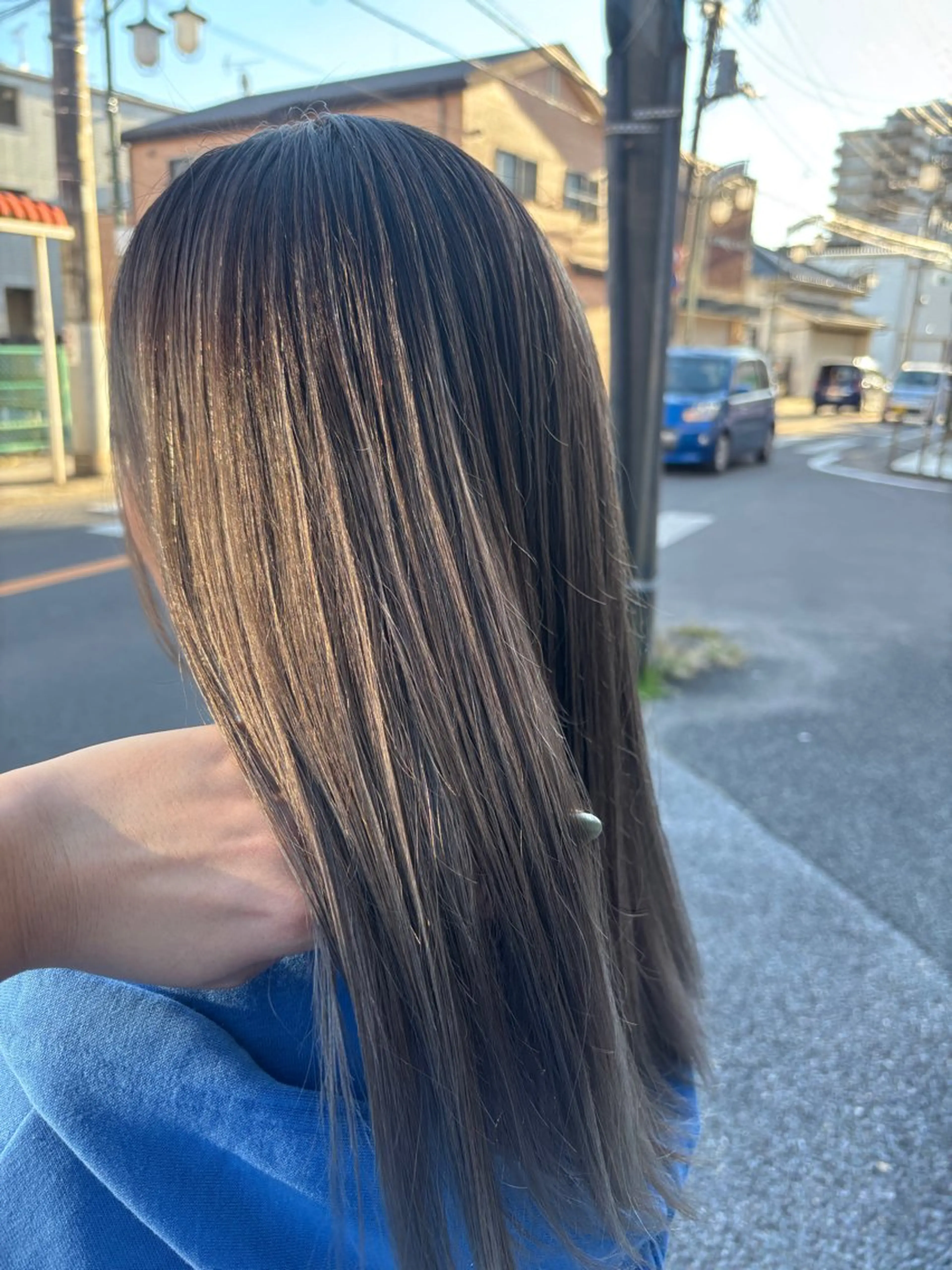 カラー 透明感カラー シルバー TSUBASA 🪽のヘアスタイル