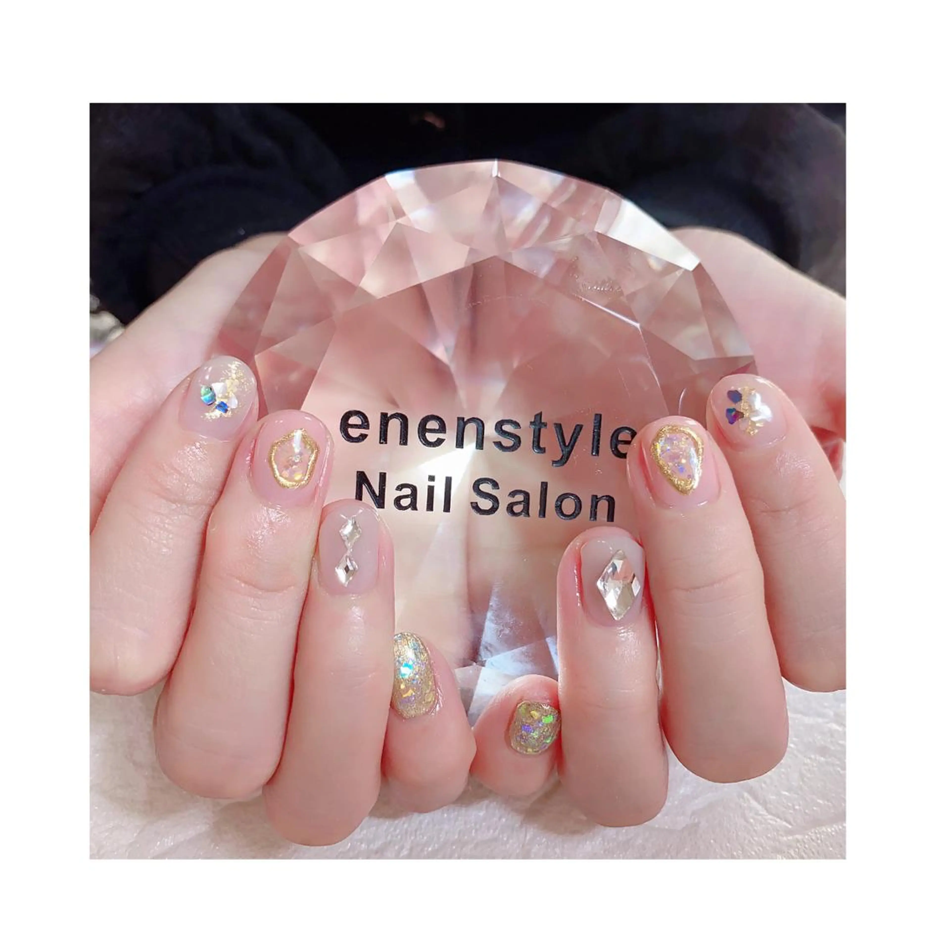 ショート ネイル ジェルネイル ニュアンスネイル オフィスネイル ワンカラーネイル パラジェル ハンドネイル 👑enen style👑のネイルデザイン