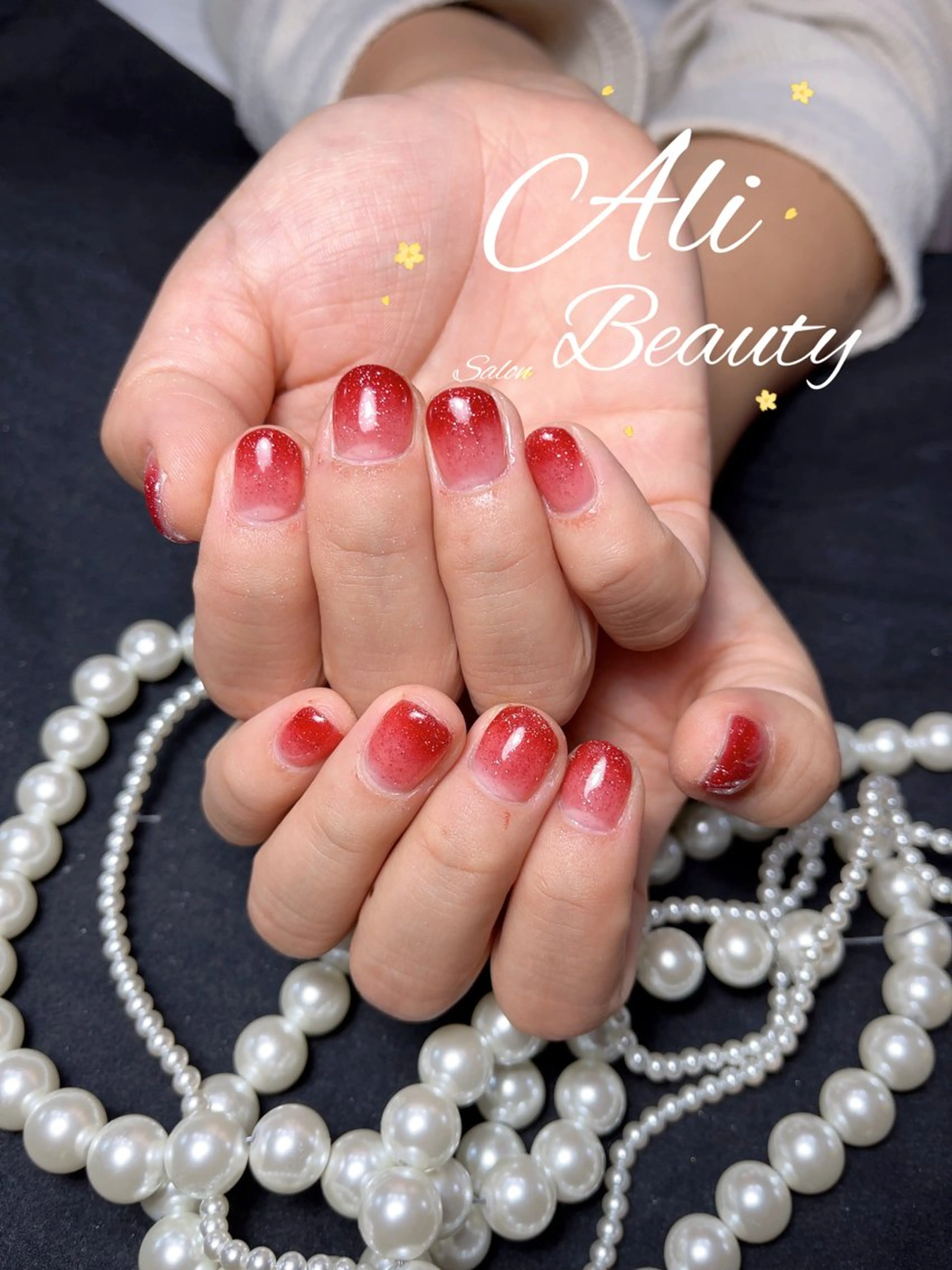 ハンド{厚み出し無料}ワンカラーorラメグラ💅ジェルネイル当店オフ込　他店オフ+550円の写真