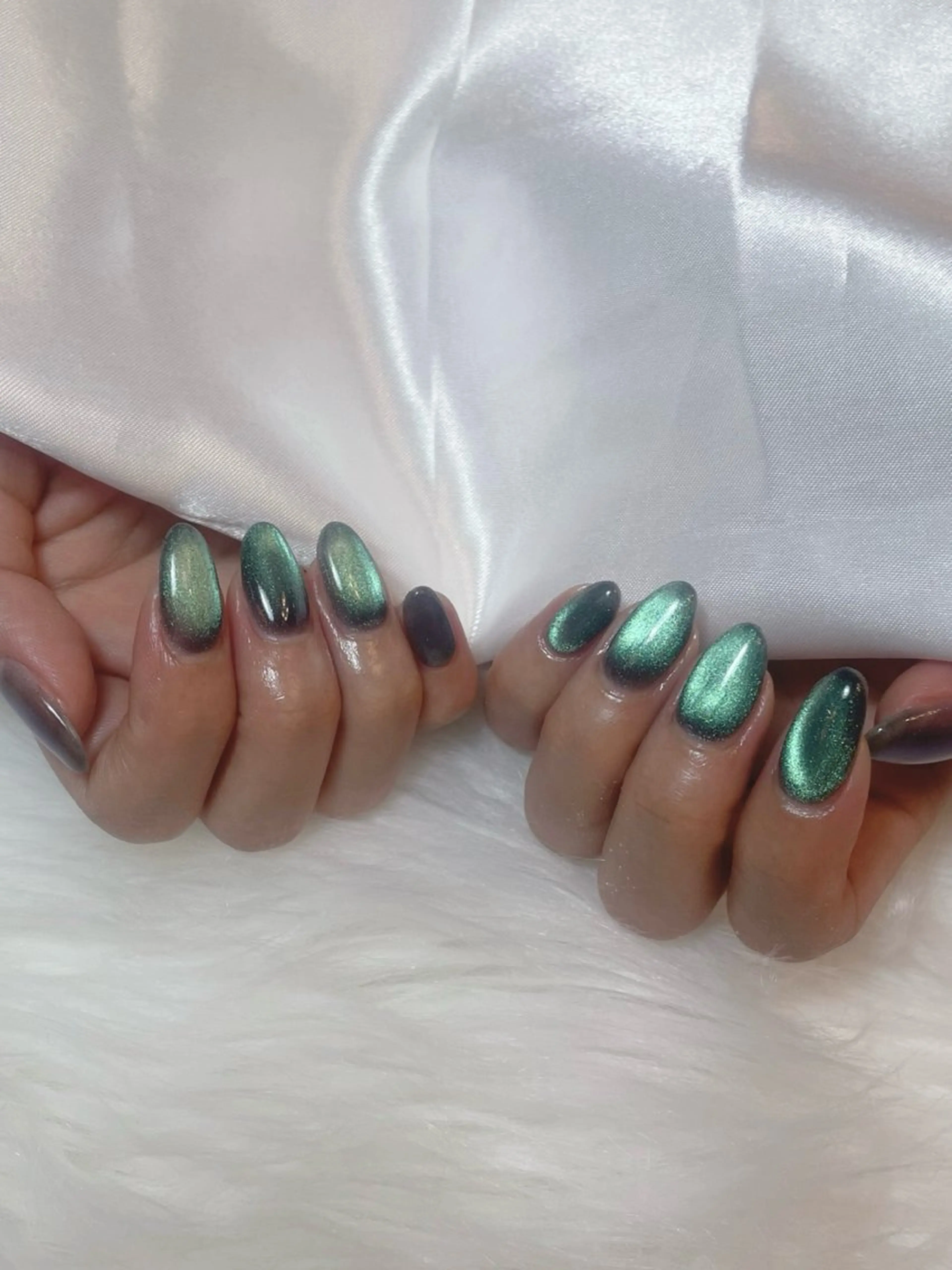 ネイル ブルー フレンチネイル キラキラネイル マグネットネイル シンプルネイル ハンドネイル timtam --sakiのネイルデザイン