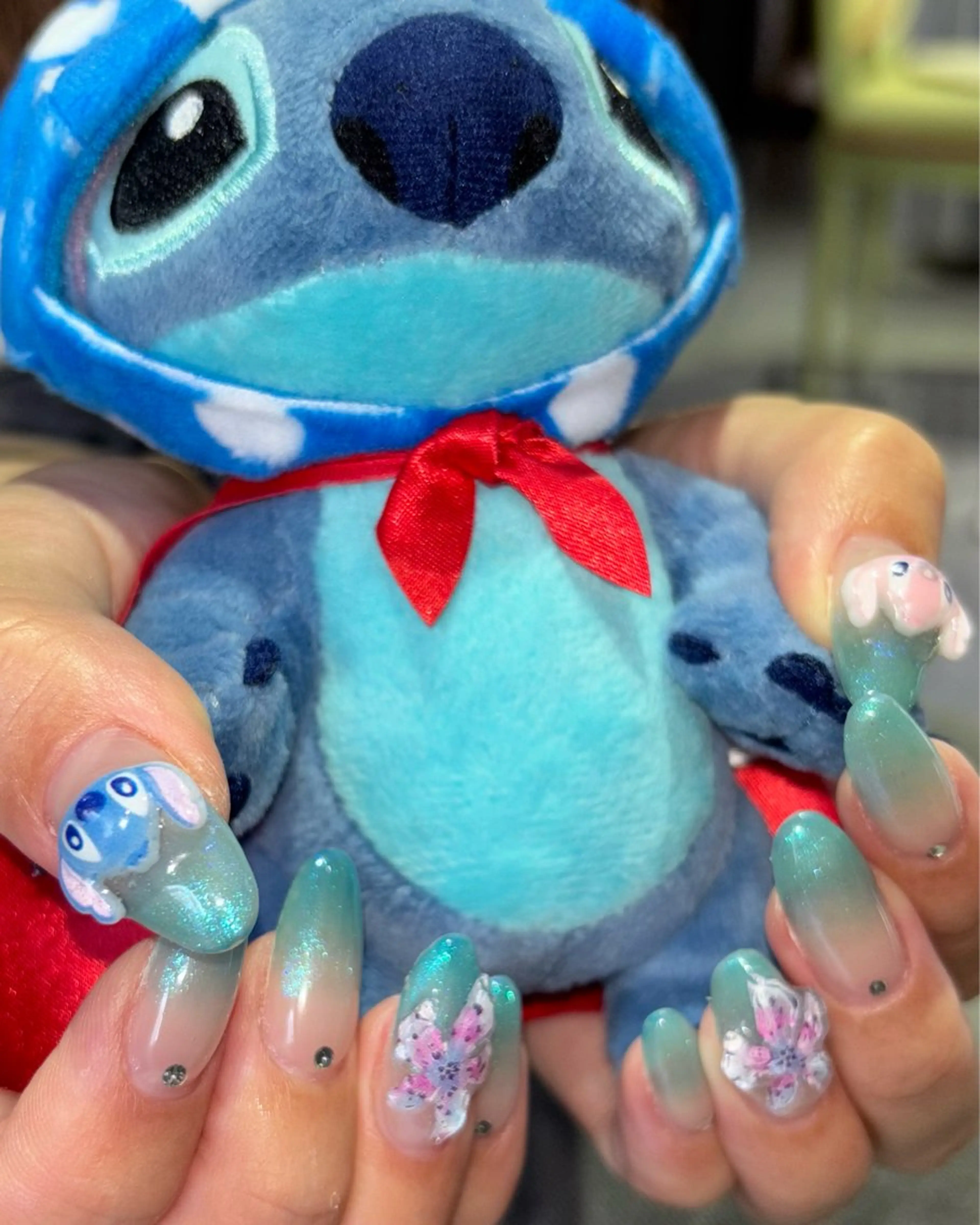 ネイル ハンドネイル 🪐富島彩夏 /海外nail🪐のネイルデザイン