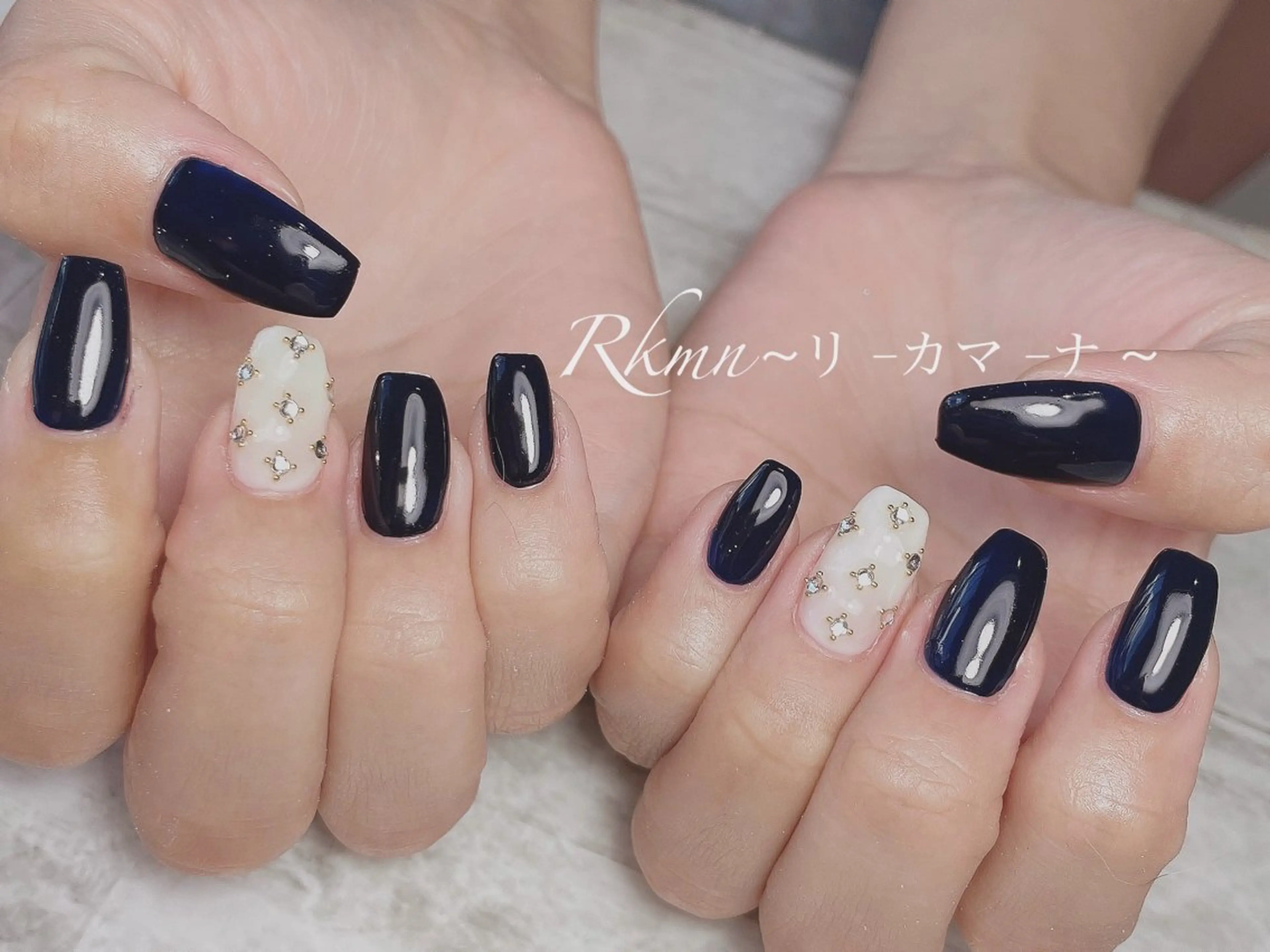 ネイル アートネイル ネイビー 春ネイル ハンドネイル フットネイル ハンドケア Rkmn ~リ-カマ-ナ~のネイルデザイン