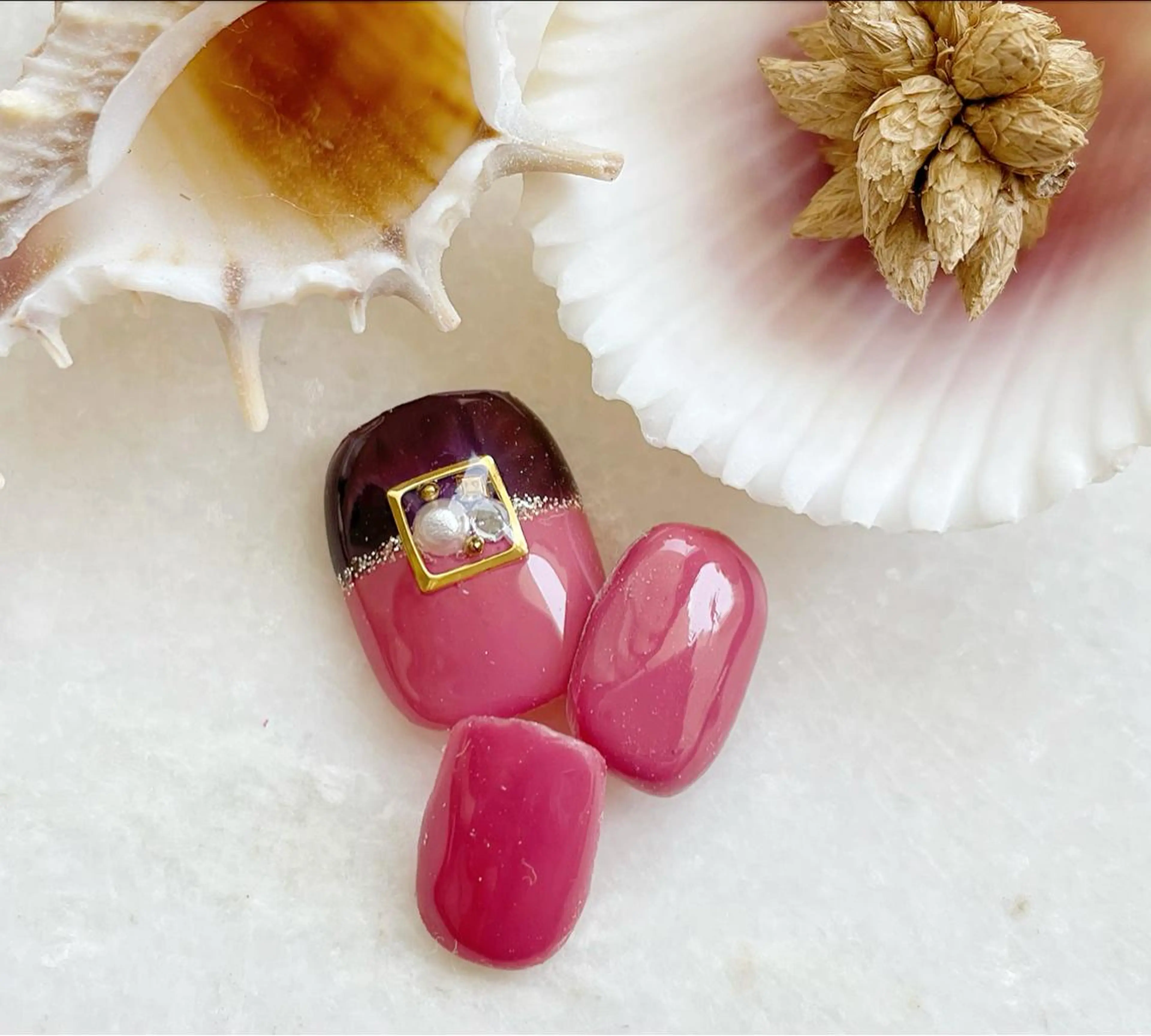 ネイル フットネイル ジェルネイル ニュアンスネイル パラジェル フットネイル Satomi  のネイルデザイン