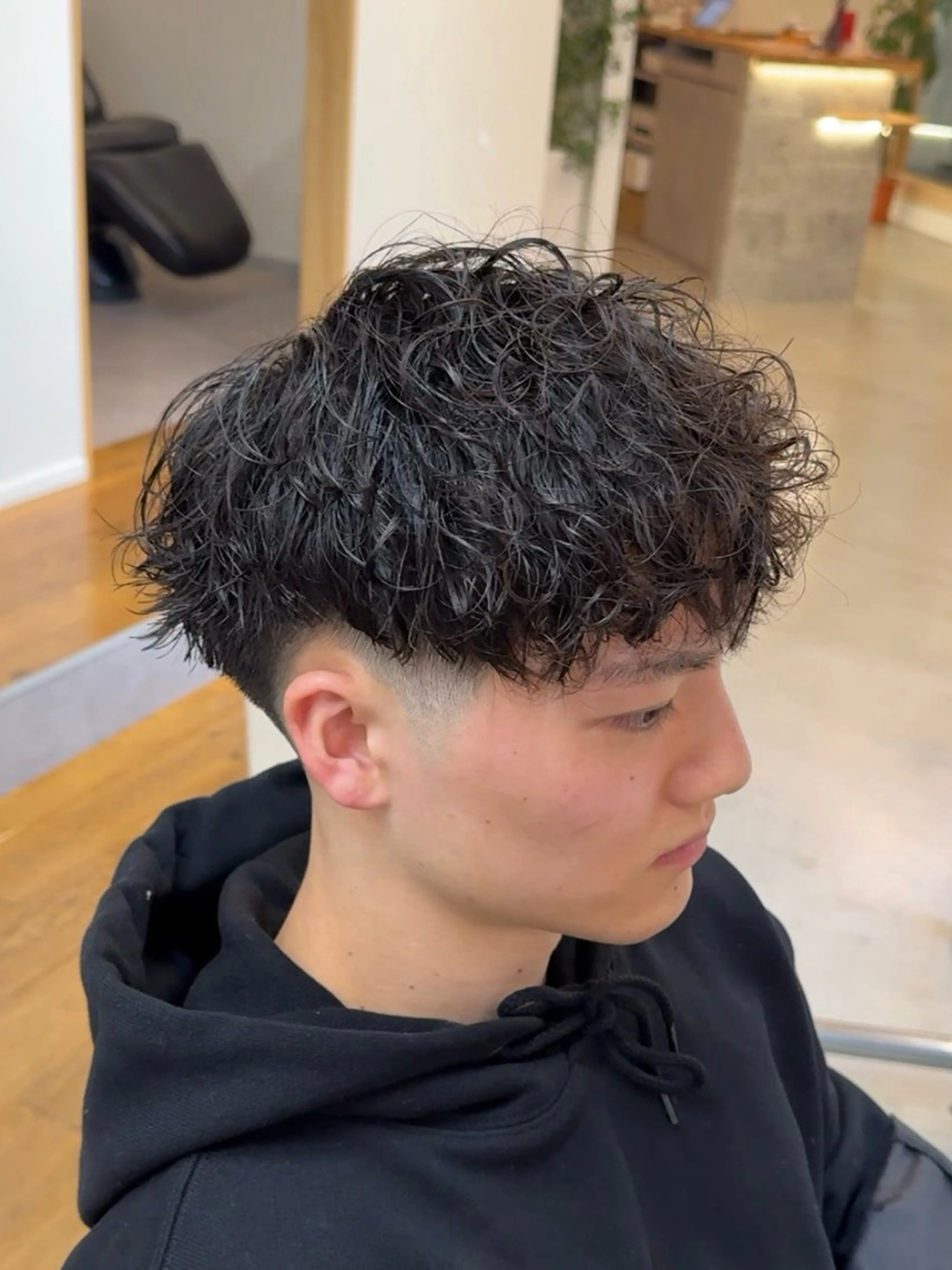 パーマ メンズ スペインカール メンズ特化/ 黒須輝昌のヘアスタイル