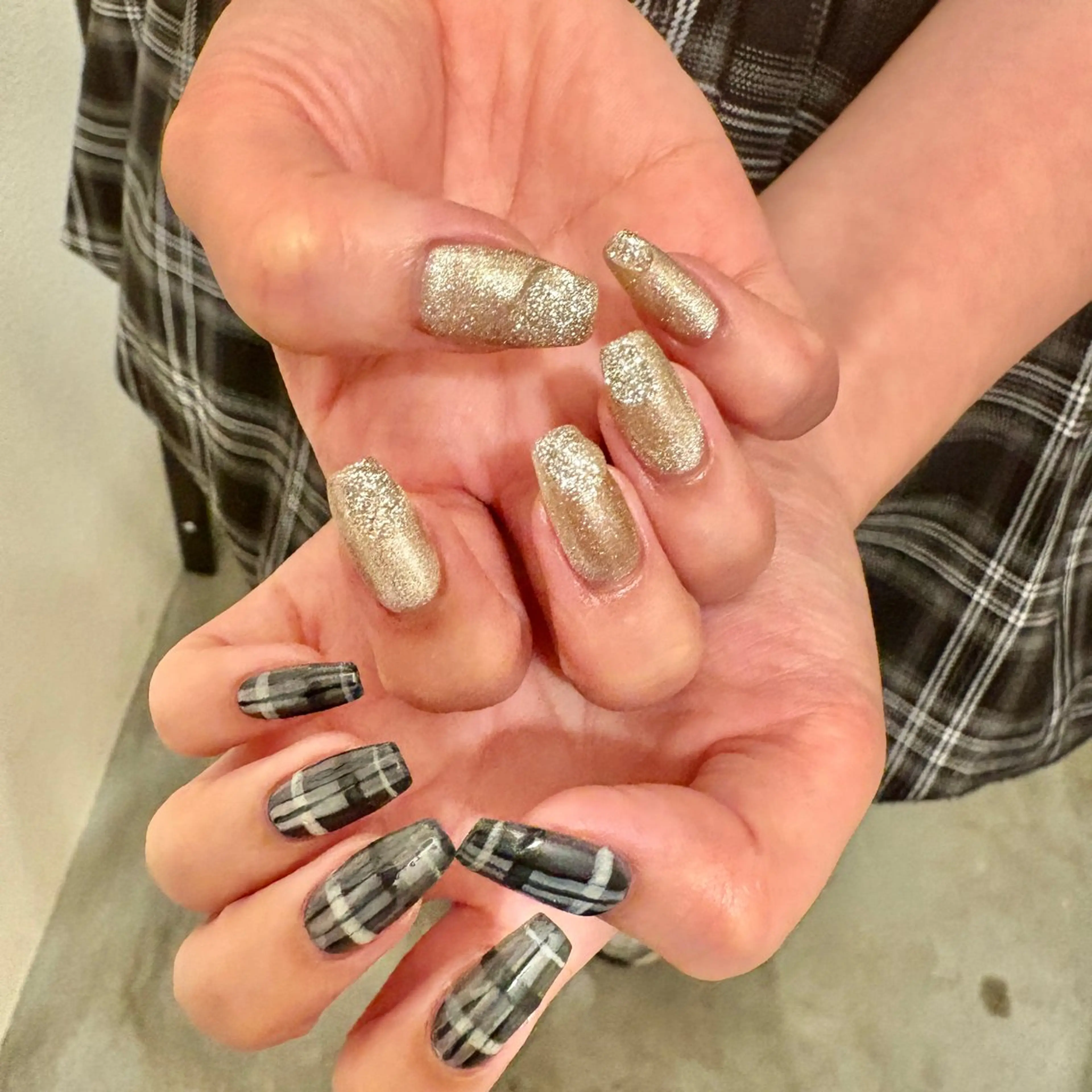 ネイル 持ち込み VIBLISS福岡 tomokoのネイルデザイン