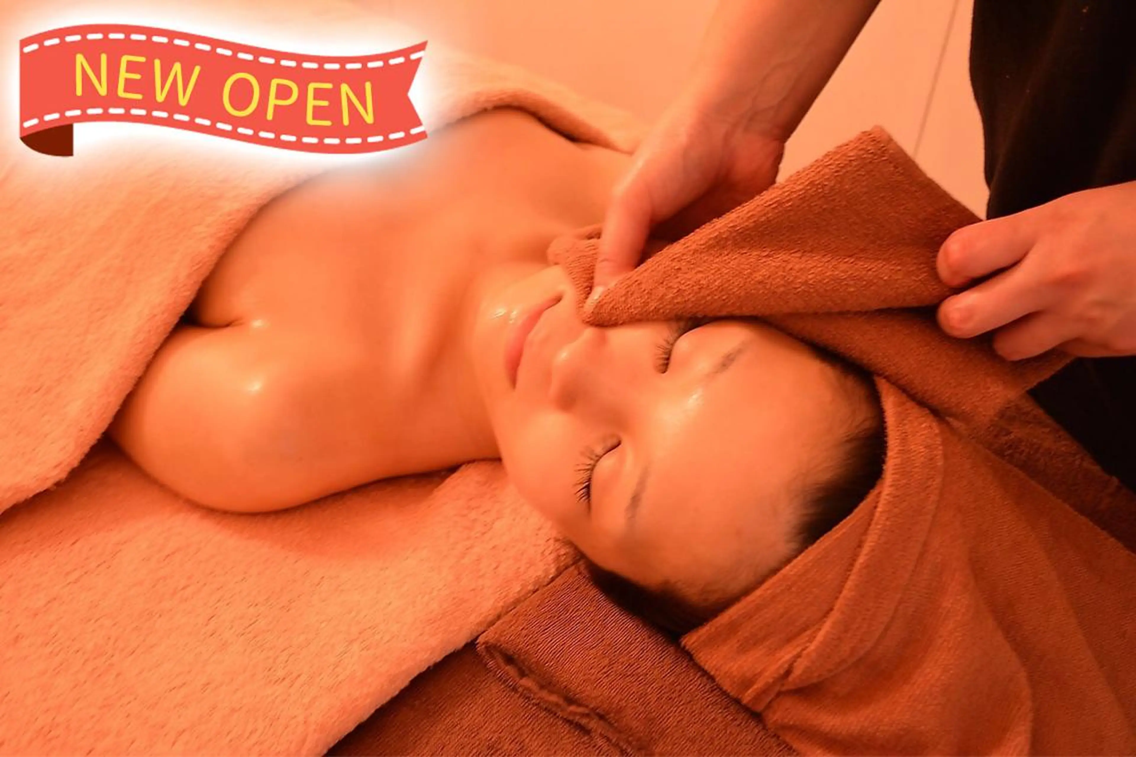 《店長オススメ》小顔コルギフェイシャル70分本格肌ケアパック付の写真