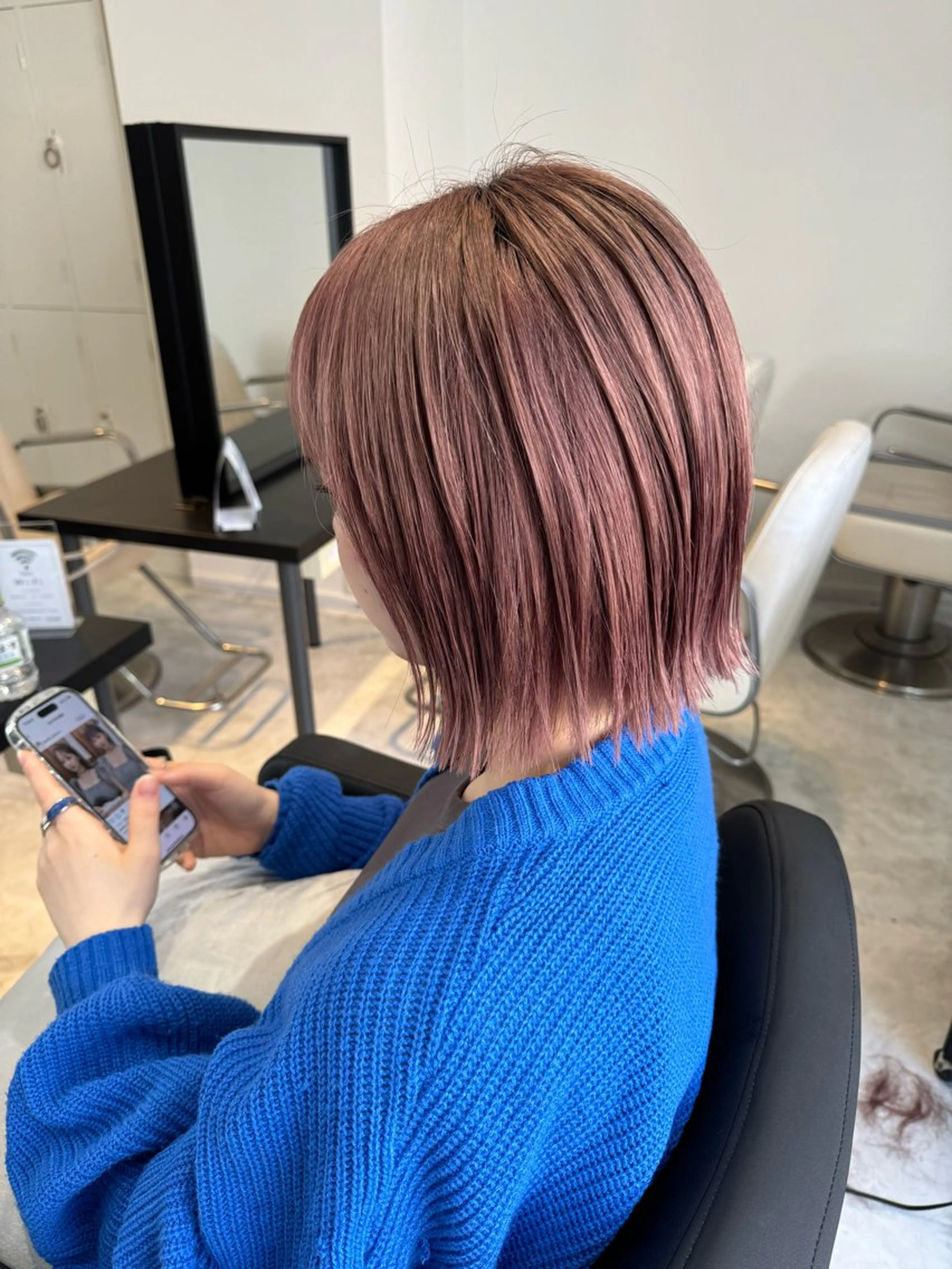 ミディアム 髪質改善ストレート オルメントのヘアスタイル