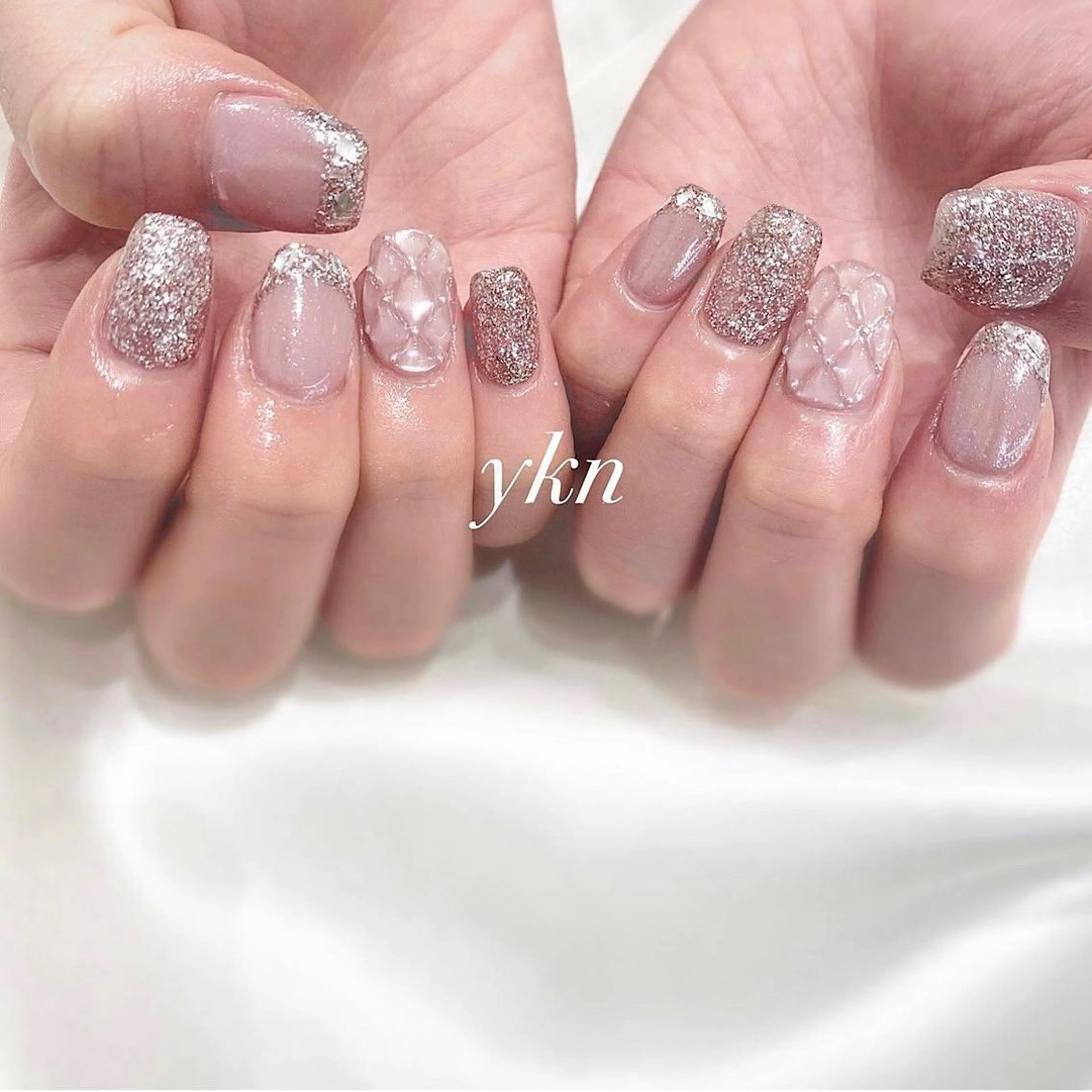 ネイル ハンドネイル melMoon .のネイルデザイン