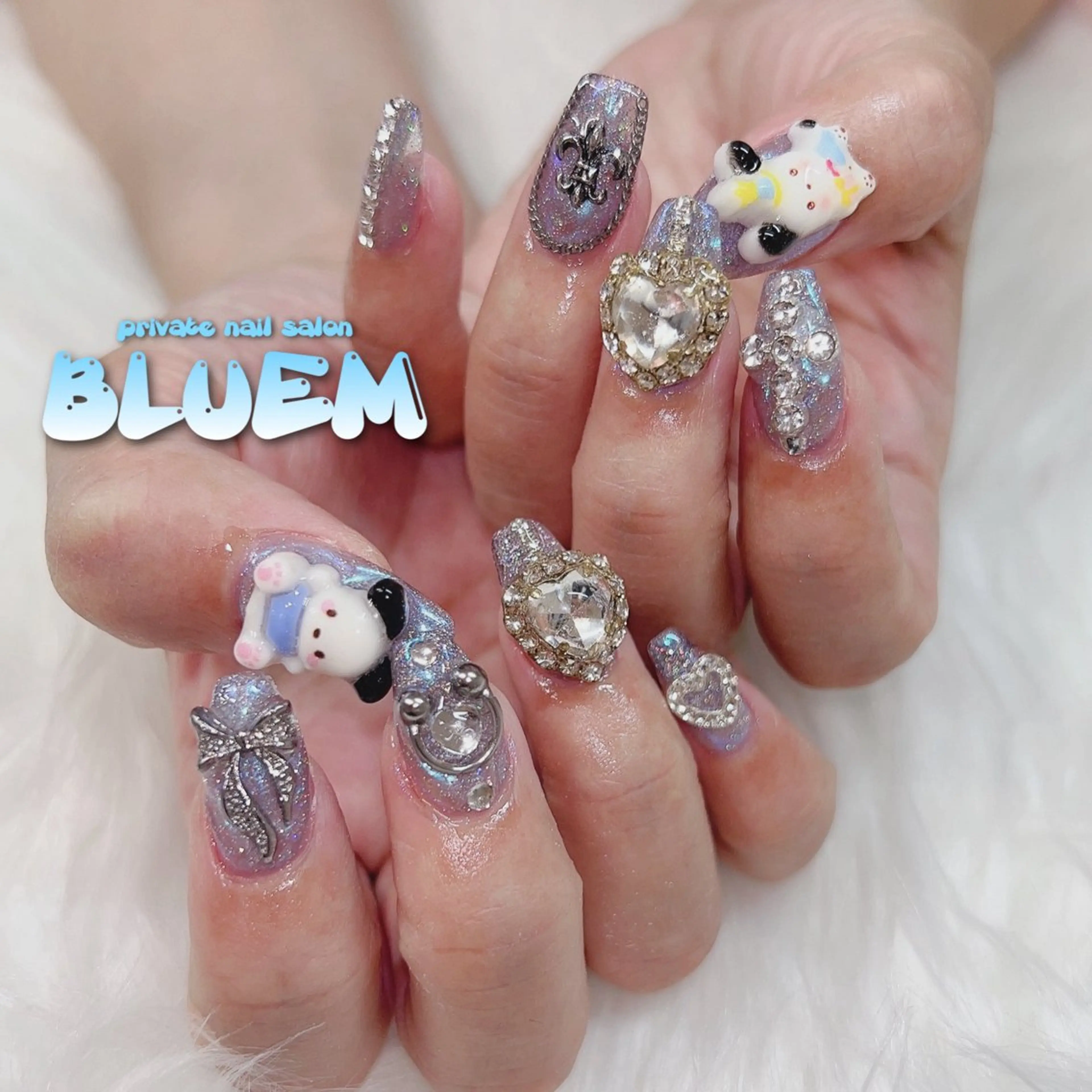 ネイル ハンドネイル BLUEM なな🐶のネイルデザイン