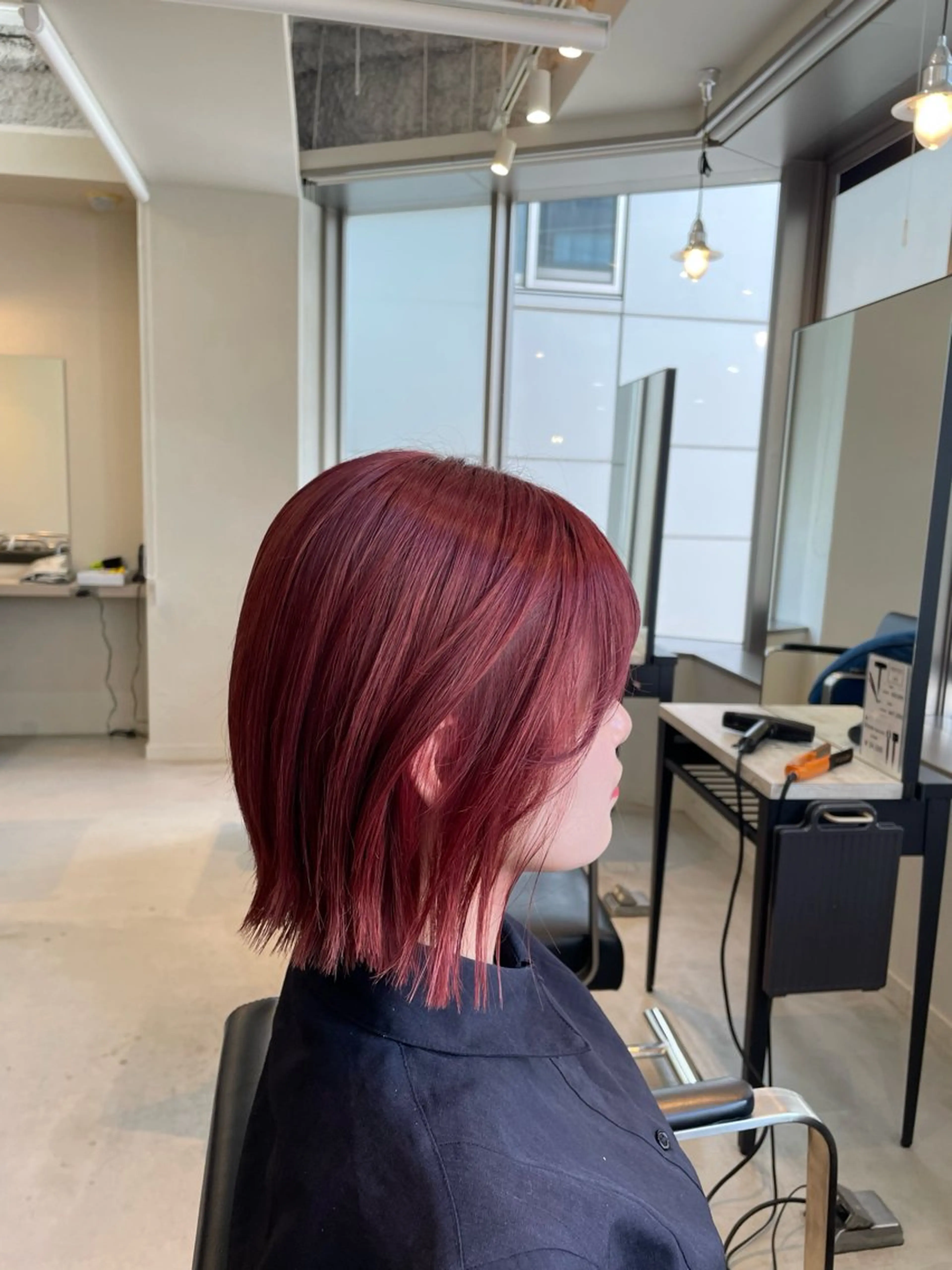 ミディアム カラー レッドカラー ヘアカラー tiel 小山莉々のヘアスタイル