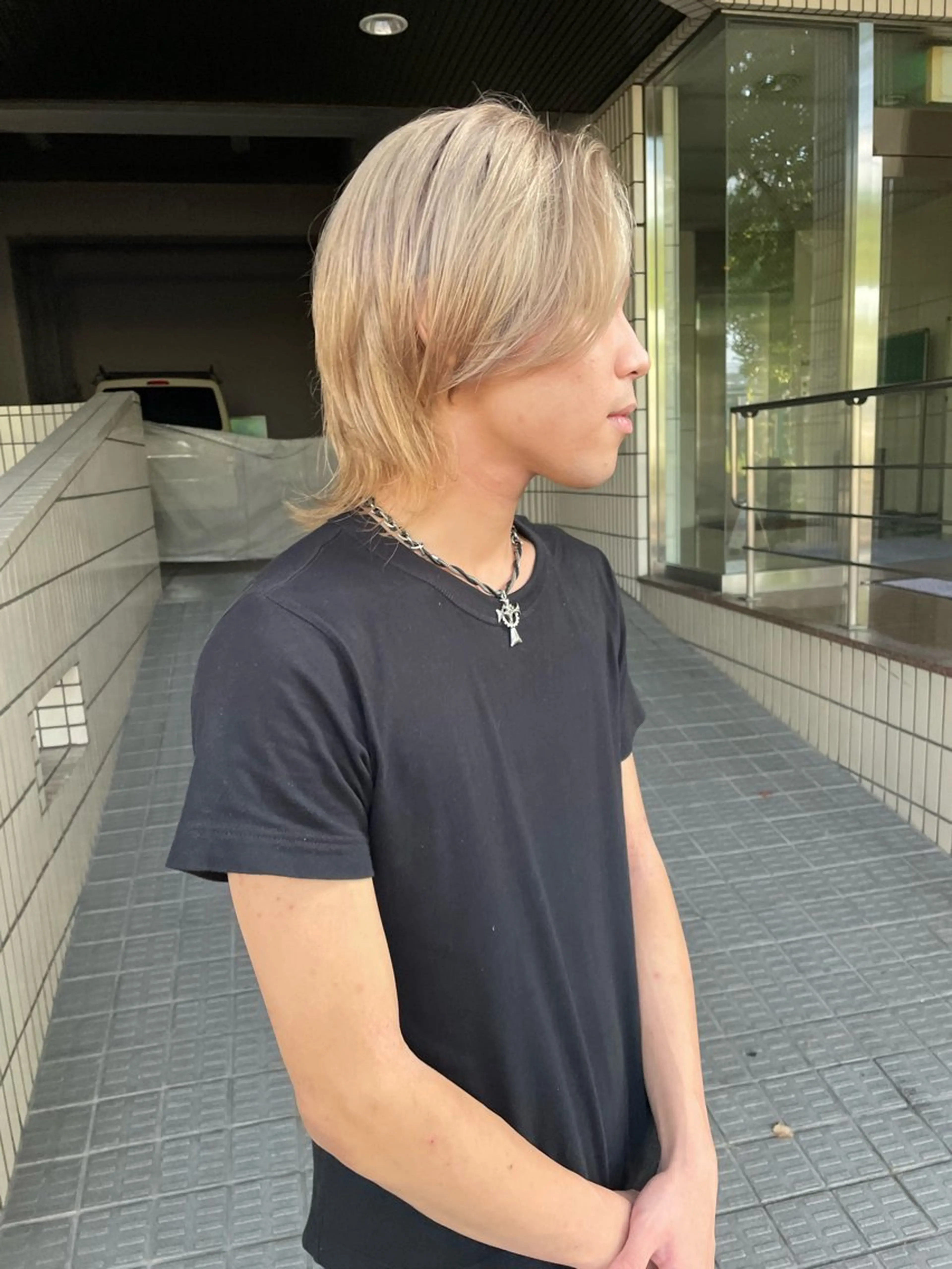 ミディアム カラー メンズ メンズブリーチ ブリーチ ヘアカラー カットモデル/ ハイトーン/ゆうあのヘアスタイル