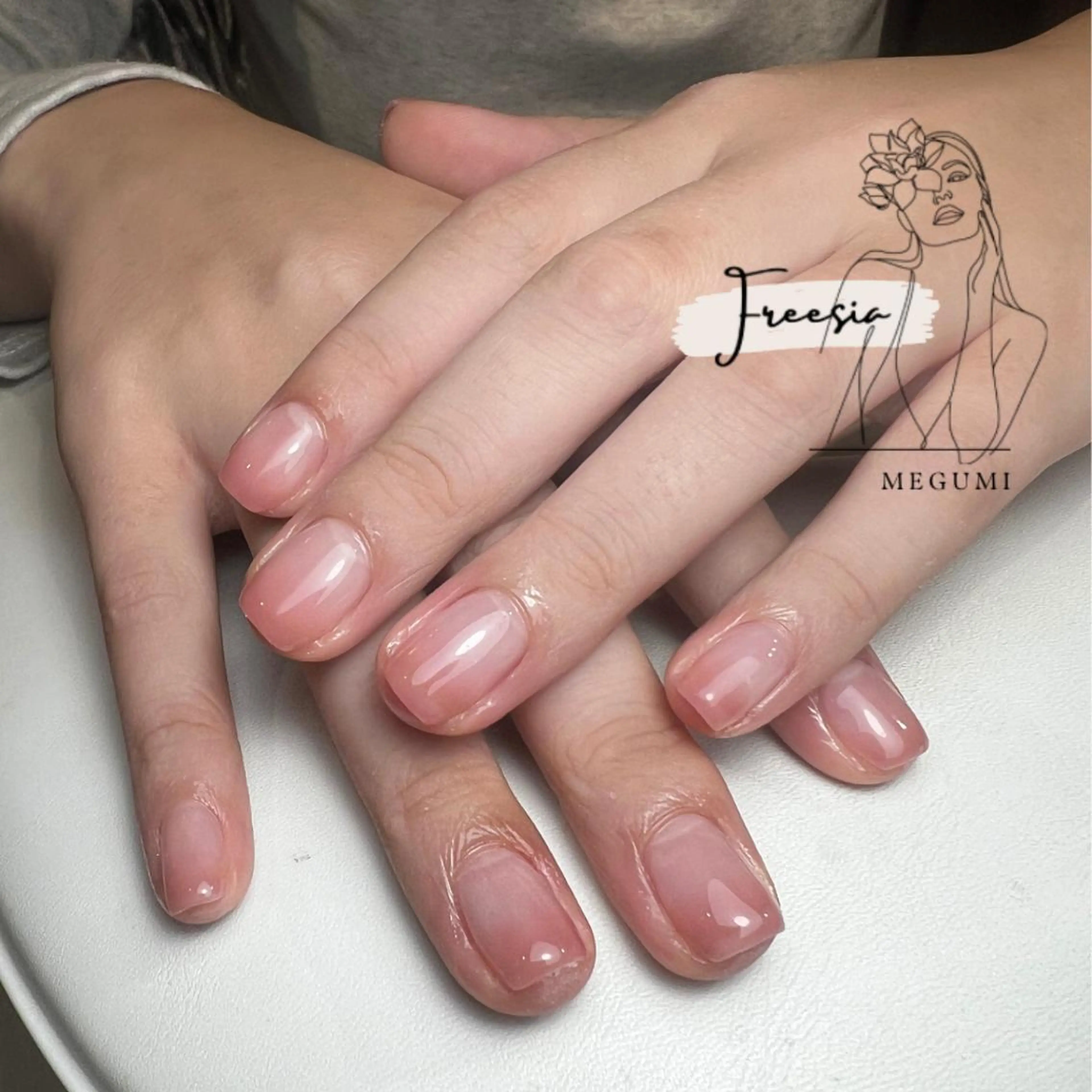 ネイル オフィスネイル シンプルネイル ハンドネイル ハンドケア New open✨ 井土ヶ谷店 Meguのネイルデザイン