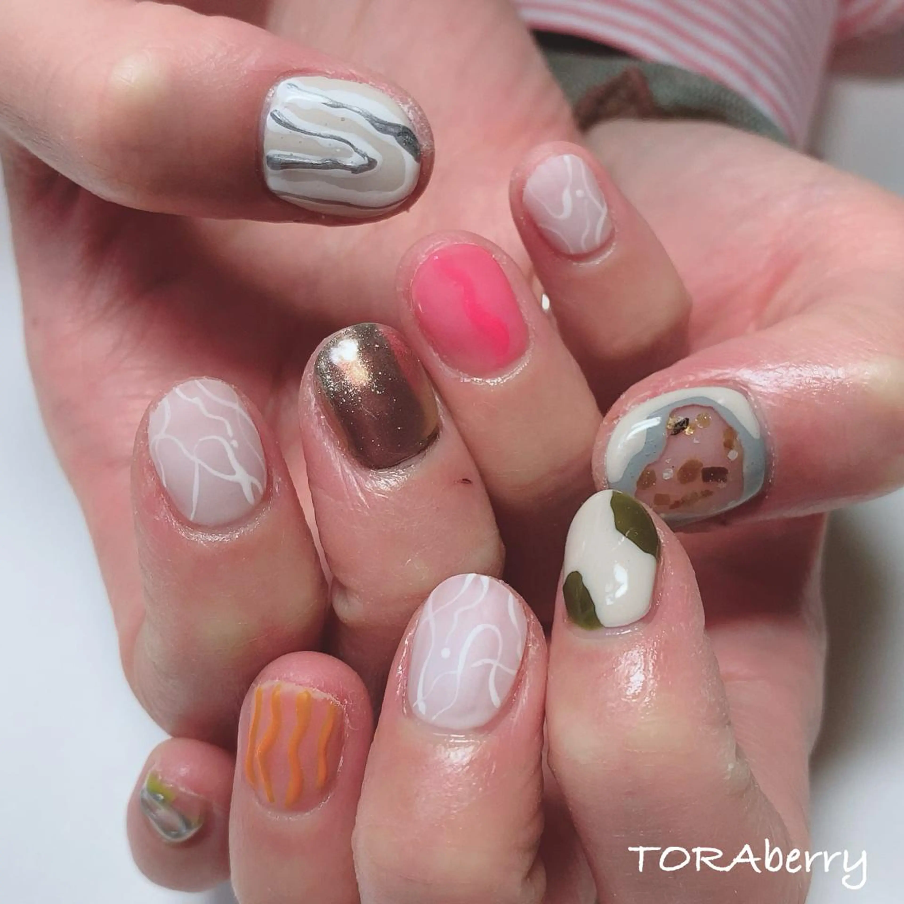 ネイル ハンドネイル ネイリスト なつみのネイルデザイン